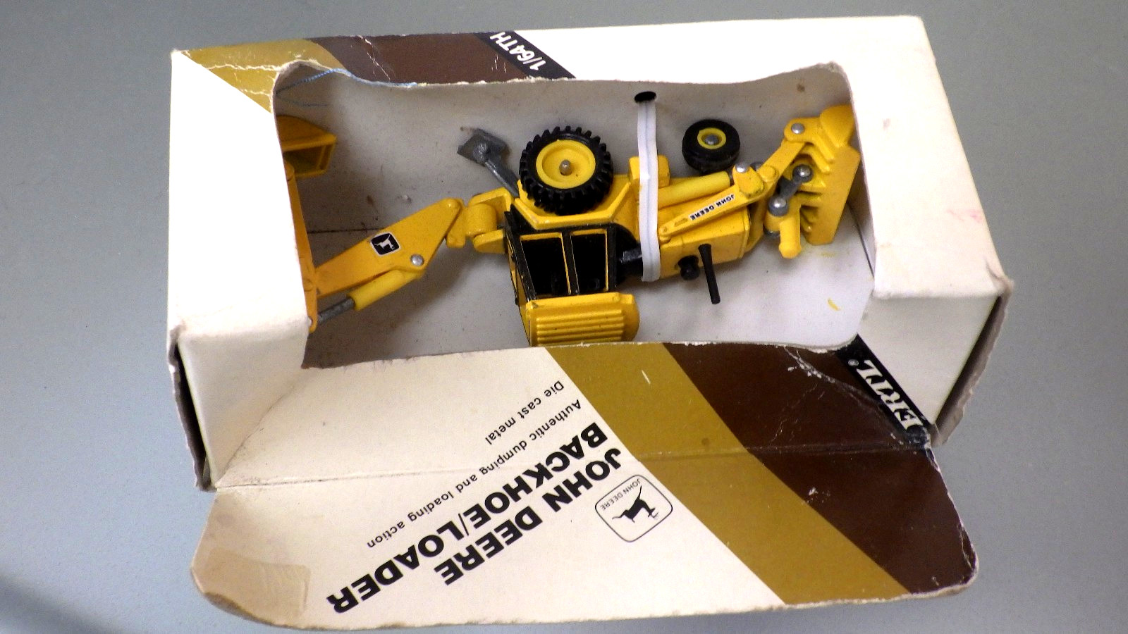 Vtg Ertl #5521 JOHN DEERE Backhoe / Loader 1/64 in Box NIB * Construction