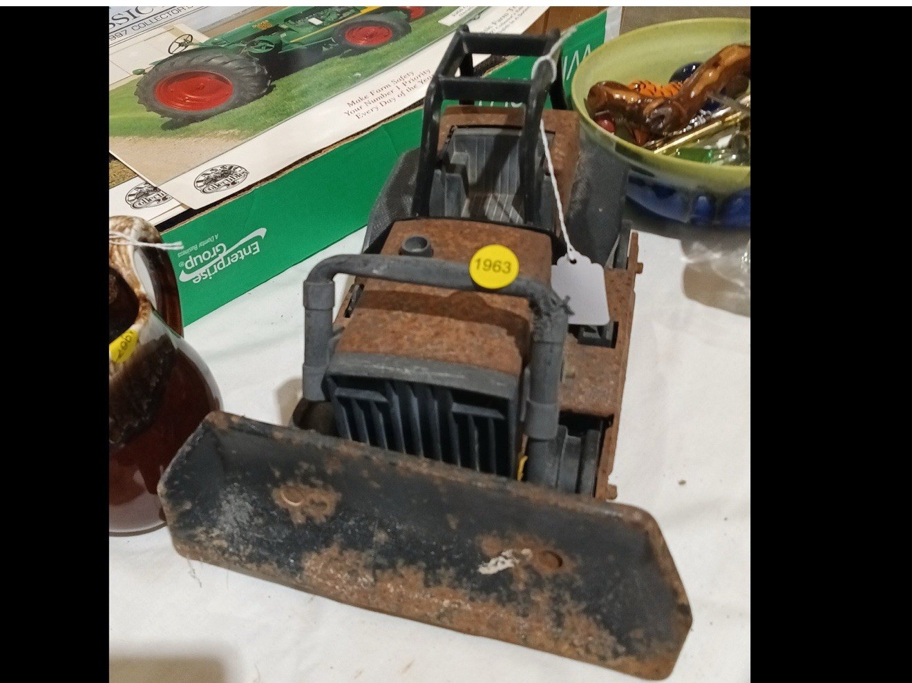 VINTAGE MIGHTY TONKA T-9 DOZER PRESSED STEEL 17″ LONG