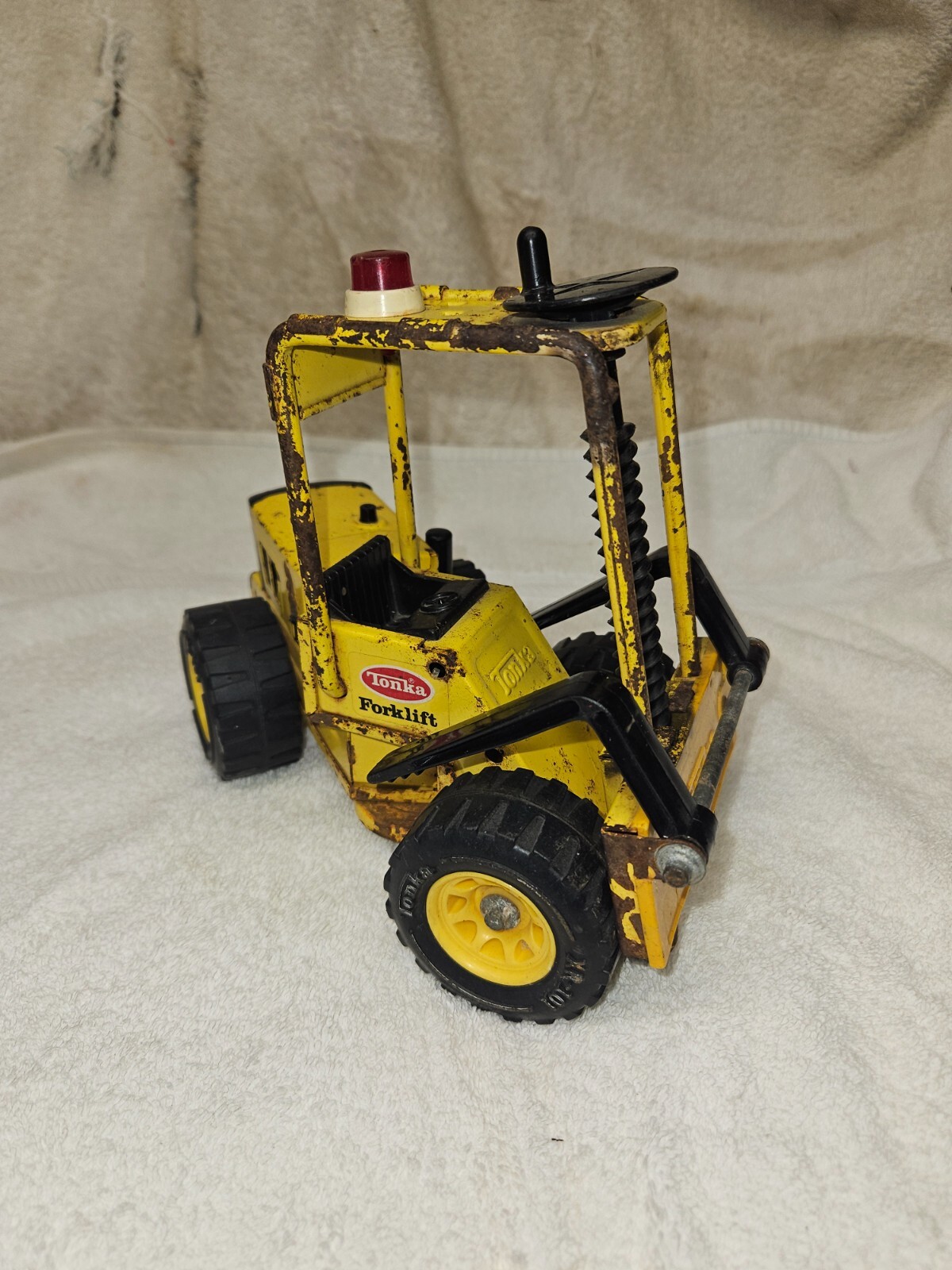 Tonka Forklift Truck # 52900 • XR-101 • Pressed Steel Metal Toy • 1970s Vintage