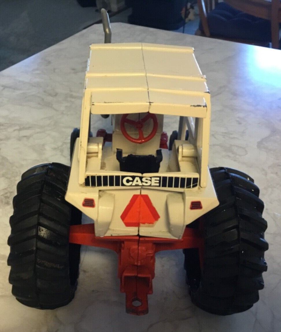 Vintage Ertl Co. 1/16 Case 2590 Tractor Toy Circa 1980