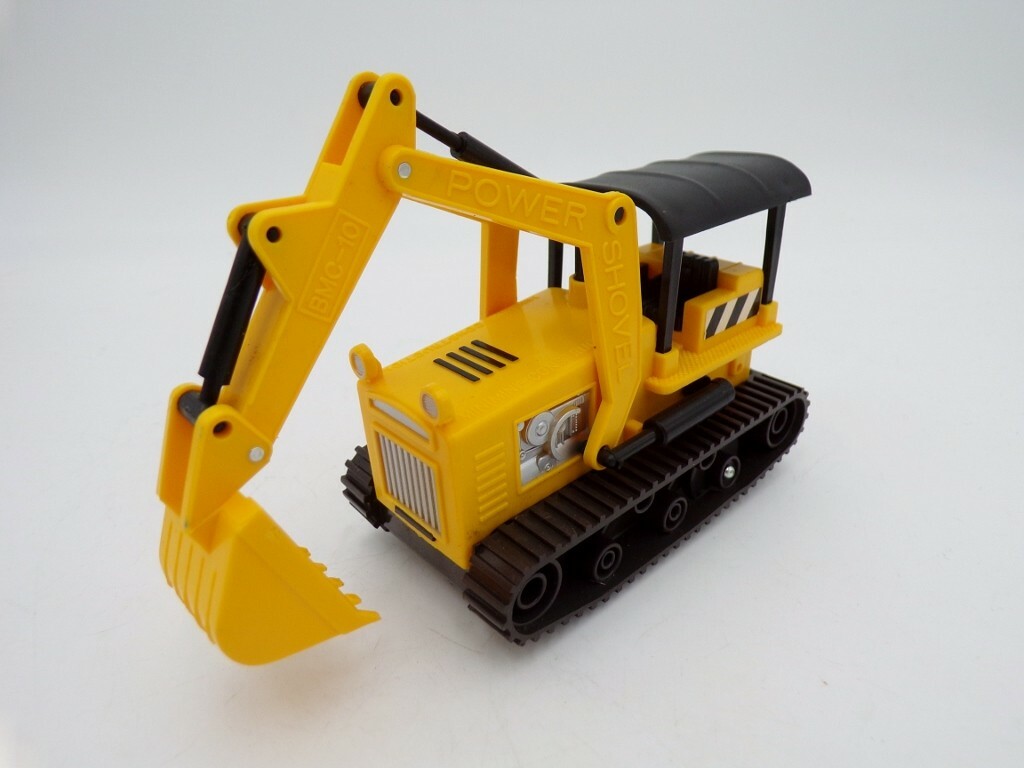 RARE 70’s Bandai Japan B/O Motorized Power Shovel Tractor MIB