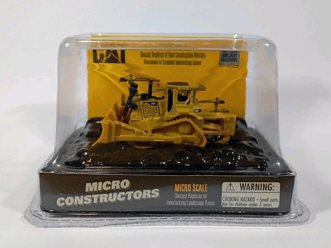 MICRO Diecast Masters Cat Micro Cat D8T Track-Type Tractor Real Replicas 2023