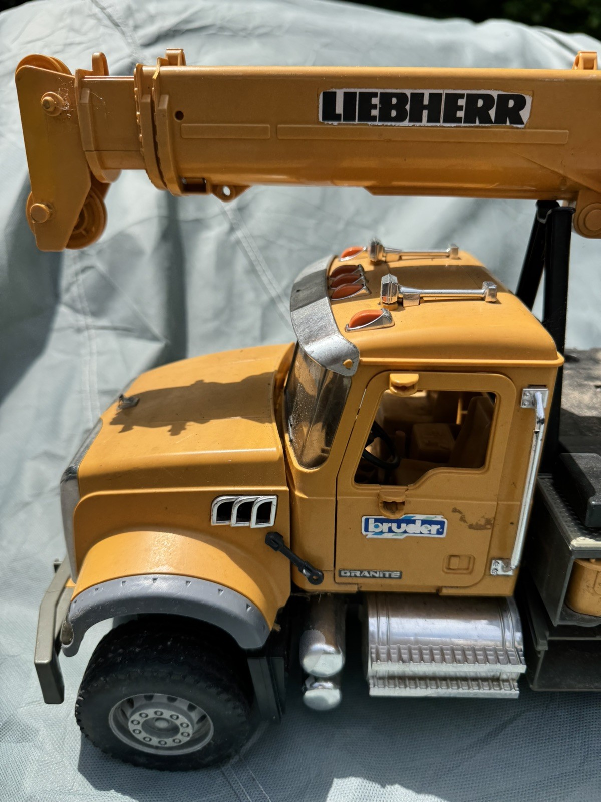 Mack Granite Liebherr Crane Truck 26” BRUDER 2818 *PARTS ONLY*
