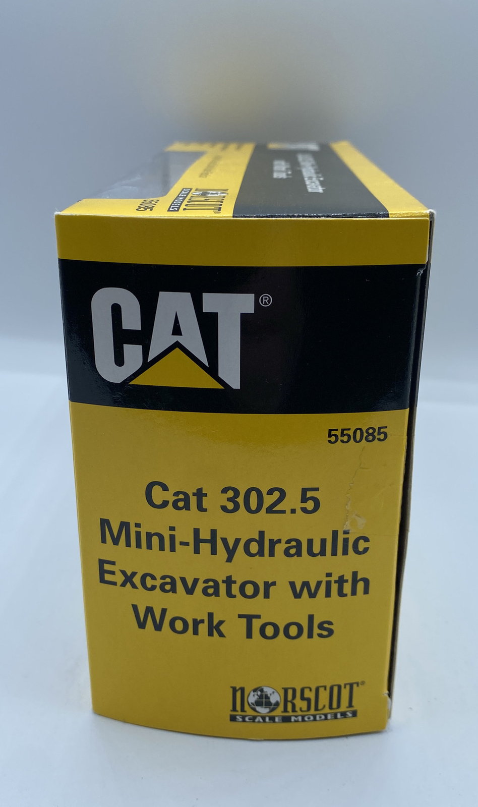 Vintage 2001 Norscott CAT 302.5 Mini-Hydraulic Excavator with Work Tools #55085