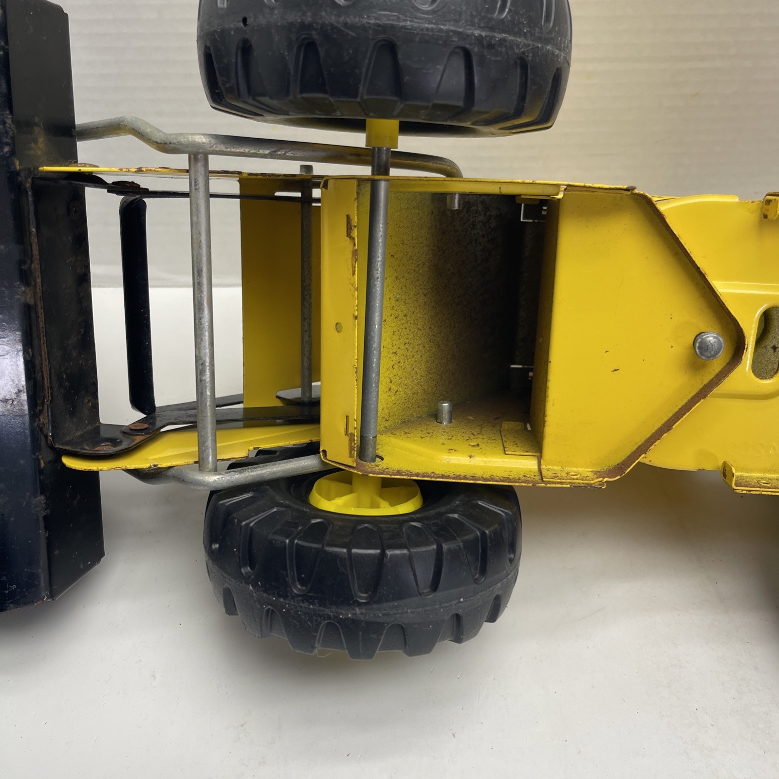 Mighty Tonka 1977-78 Front Loader Solid! Works! All Original (1957)