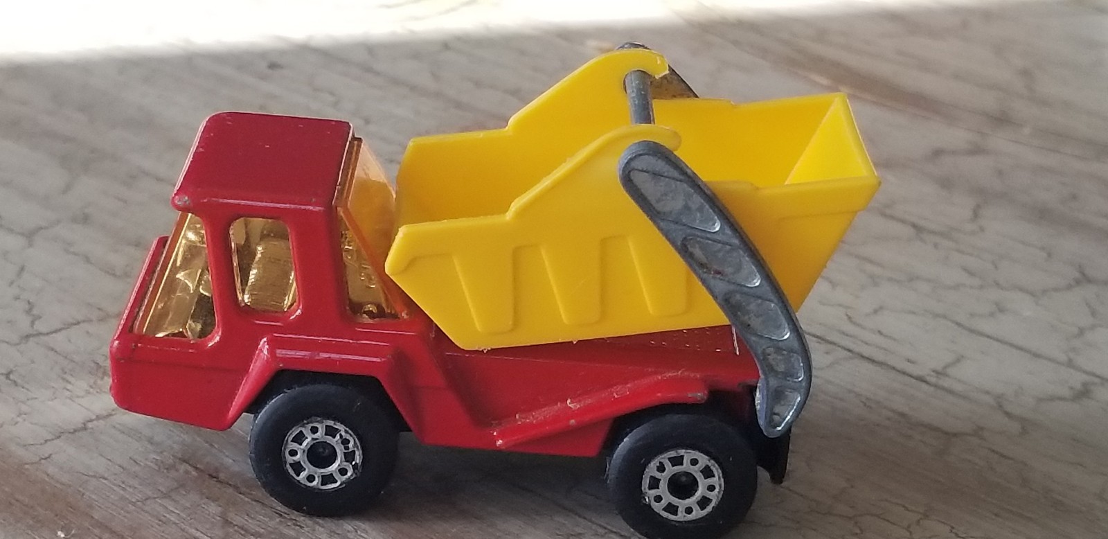 Vintage 1976 Matchbox Superfast Skip Truck No. 37 Dump Truck Shelf A3