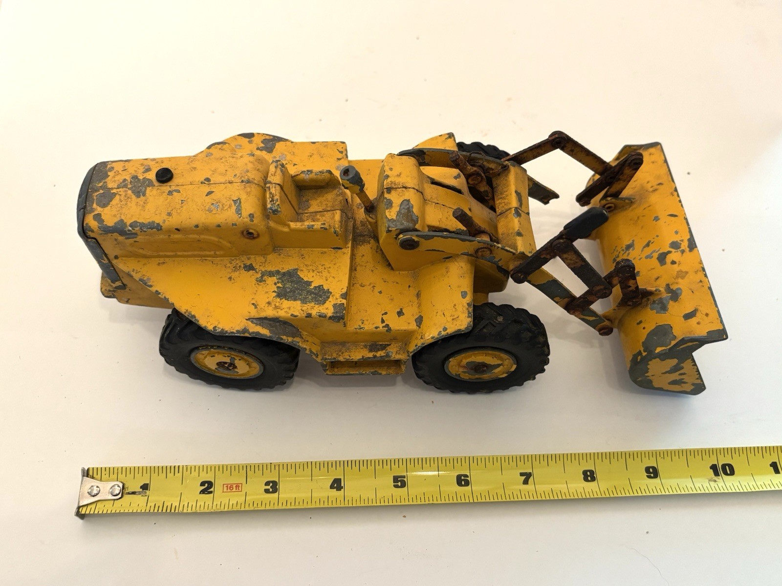 CAT Caterpillar 944 Wheel Loader 1964 1:24 – Parts For Repair