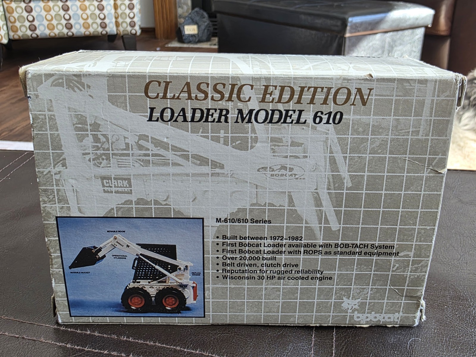 1997 Melroe Bobcat Classic Edition – LOADER MODEL 610 – Melroe Company 50 Years