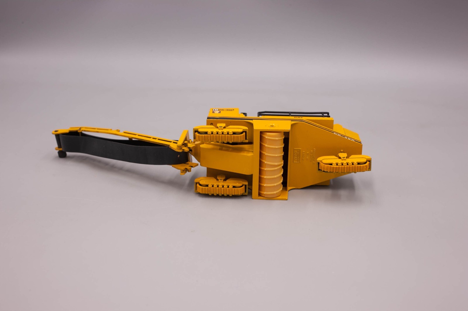 NZG Model #299 1:50 Catepillar ‘Profiler PR-450’ Excavator (Sold As-Is)