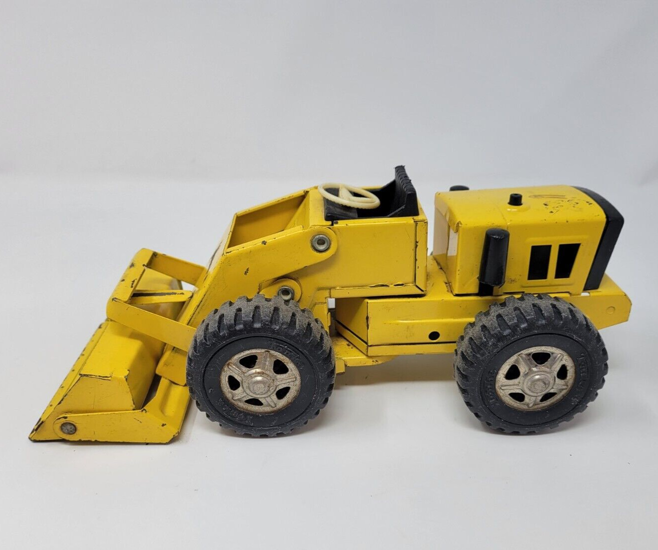Vintage TONKA Front End Loader #52900 Pressed Steel Yellow Steering Wheel LOOK