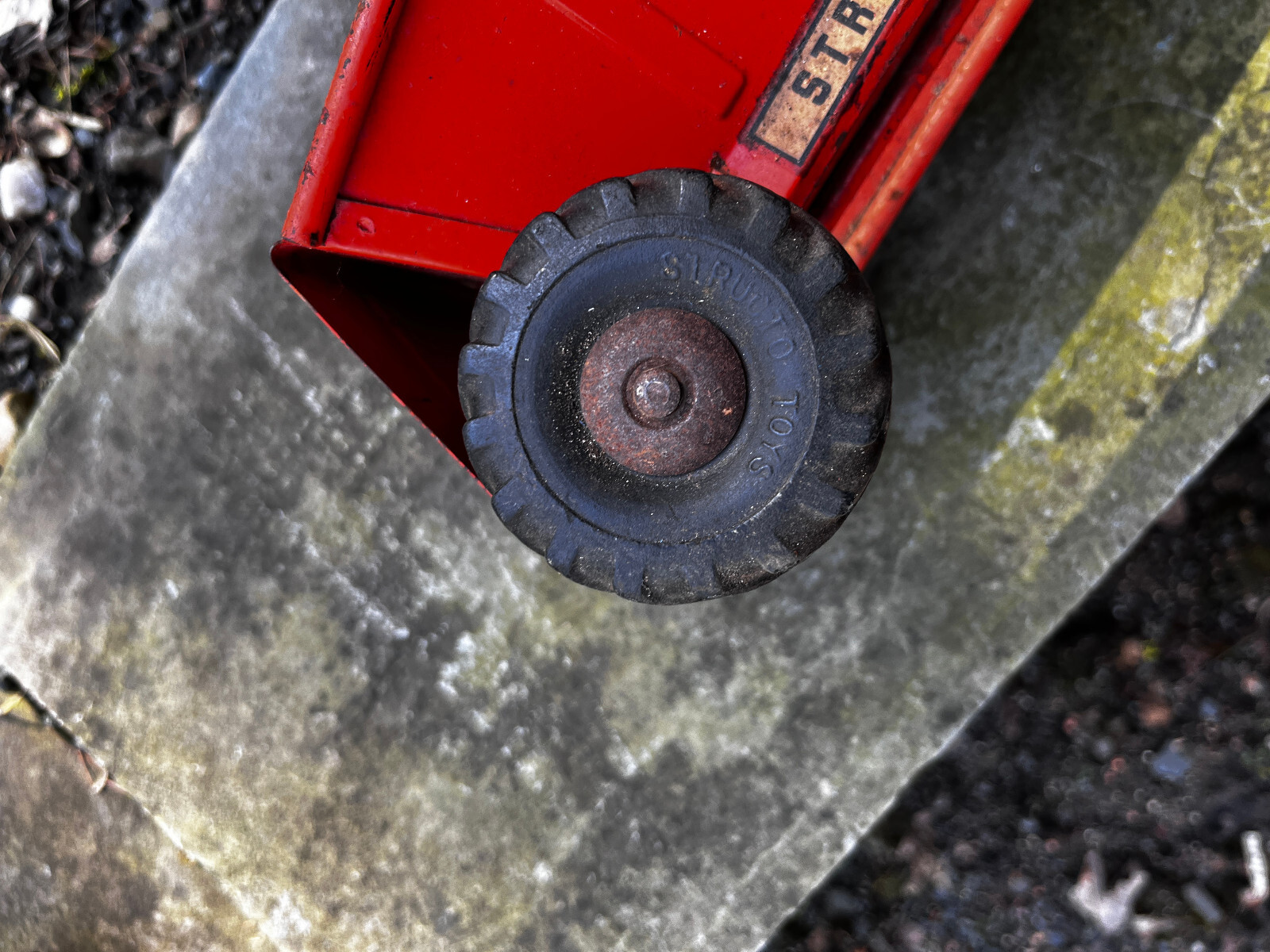 lot of 2 Structo & Tonka pressed steel Scraper Tonka Mini Scraper Earth Mover