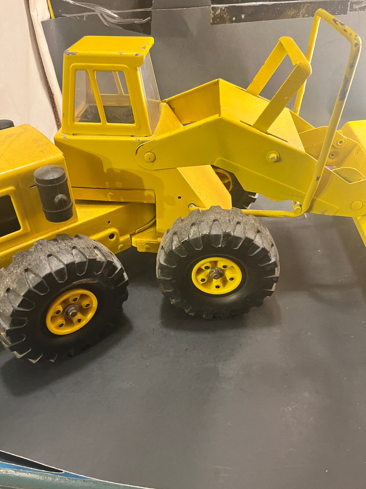 Tonka “Mighty Tonka Grader” Vintage 1970s, 24”. needs one blade