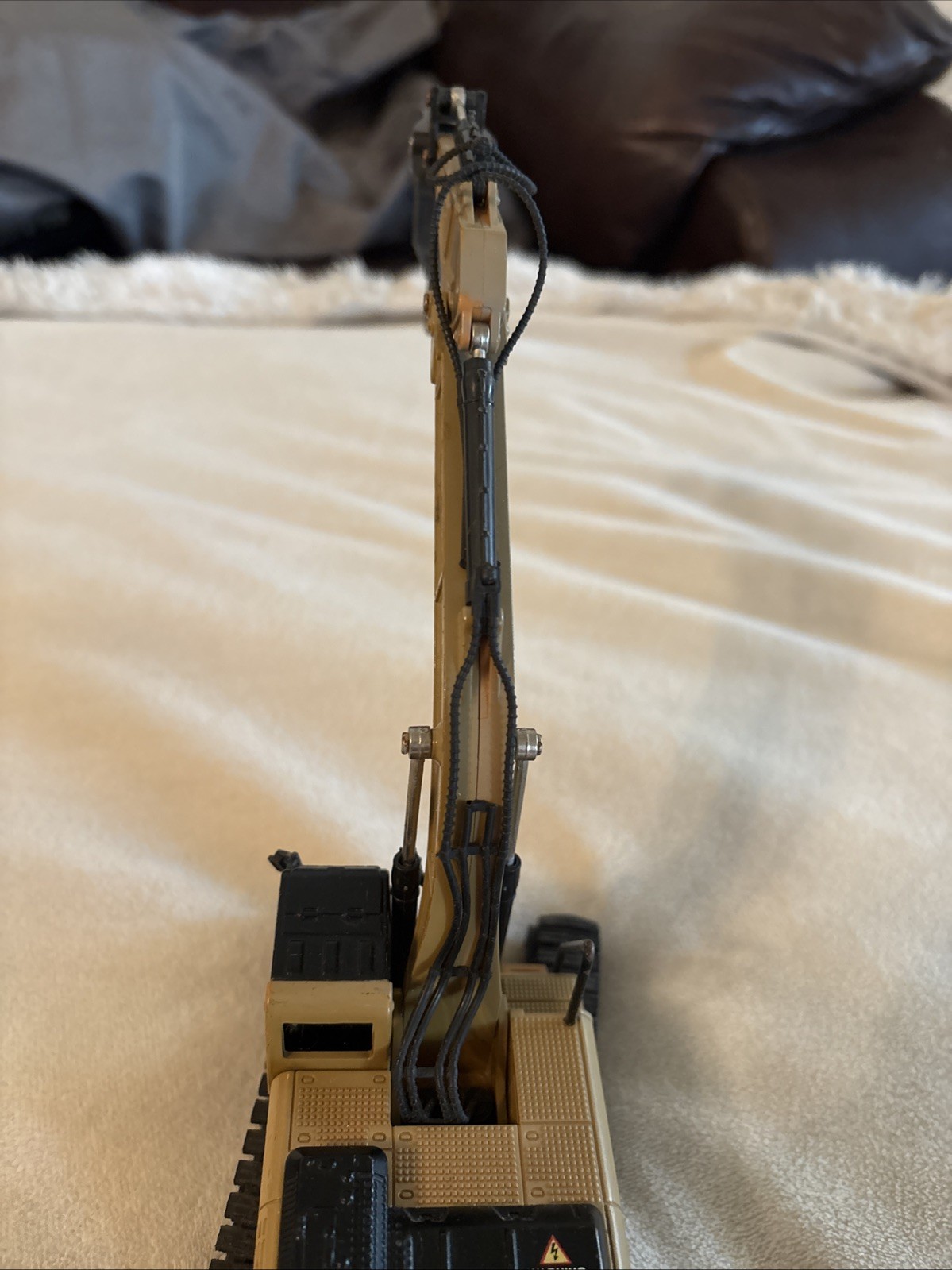 Hulna Drill Excavator Die Cast Metal Toy