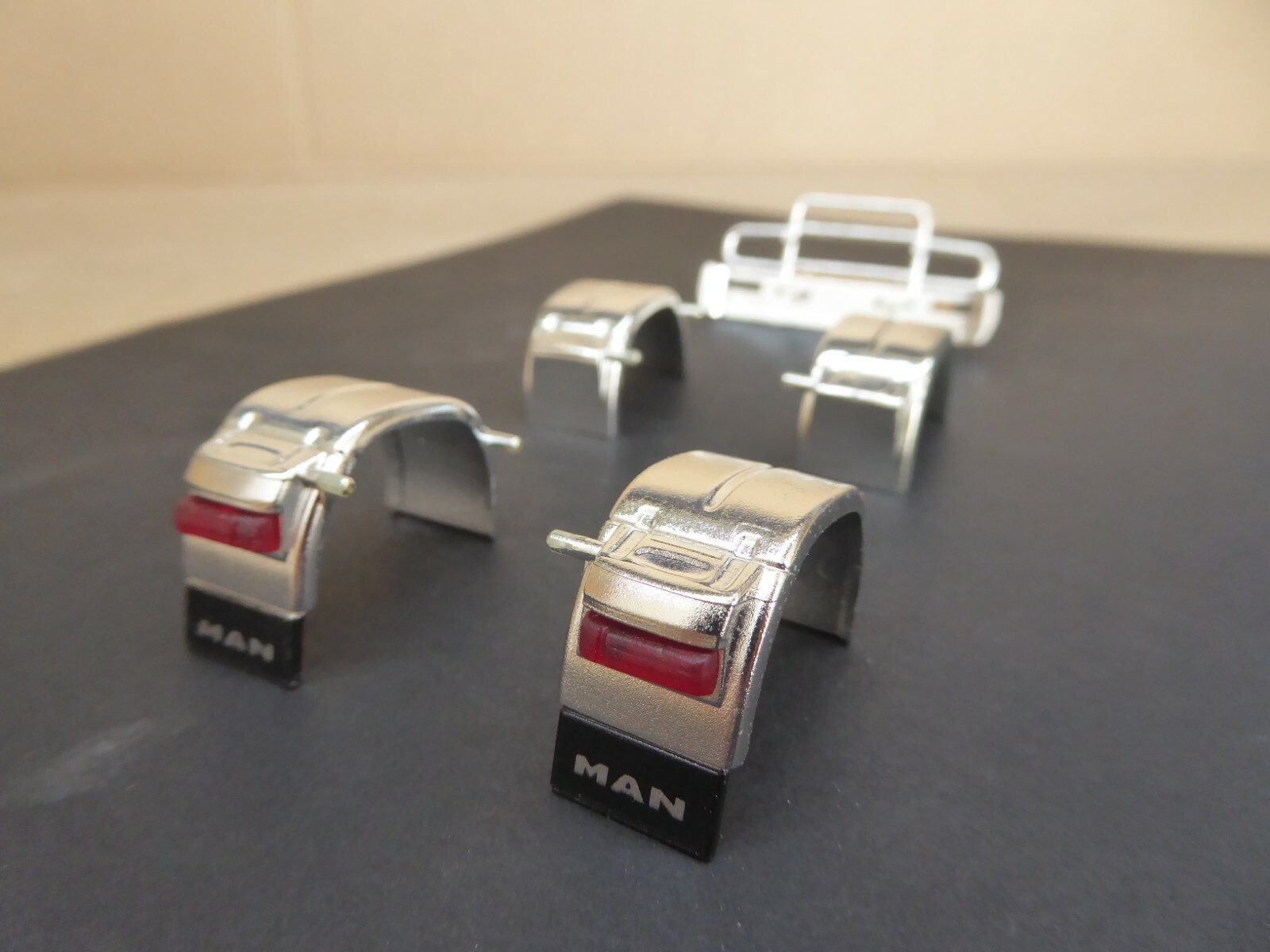 Conrad Chrome Bumpers & Fenders MAN TGA 1/50 Truck Truck Truck