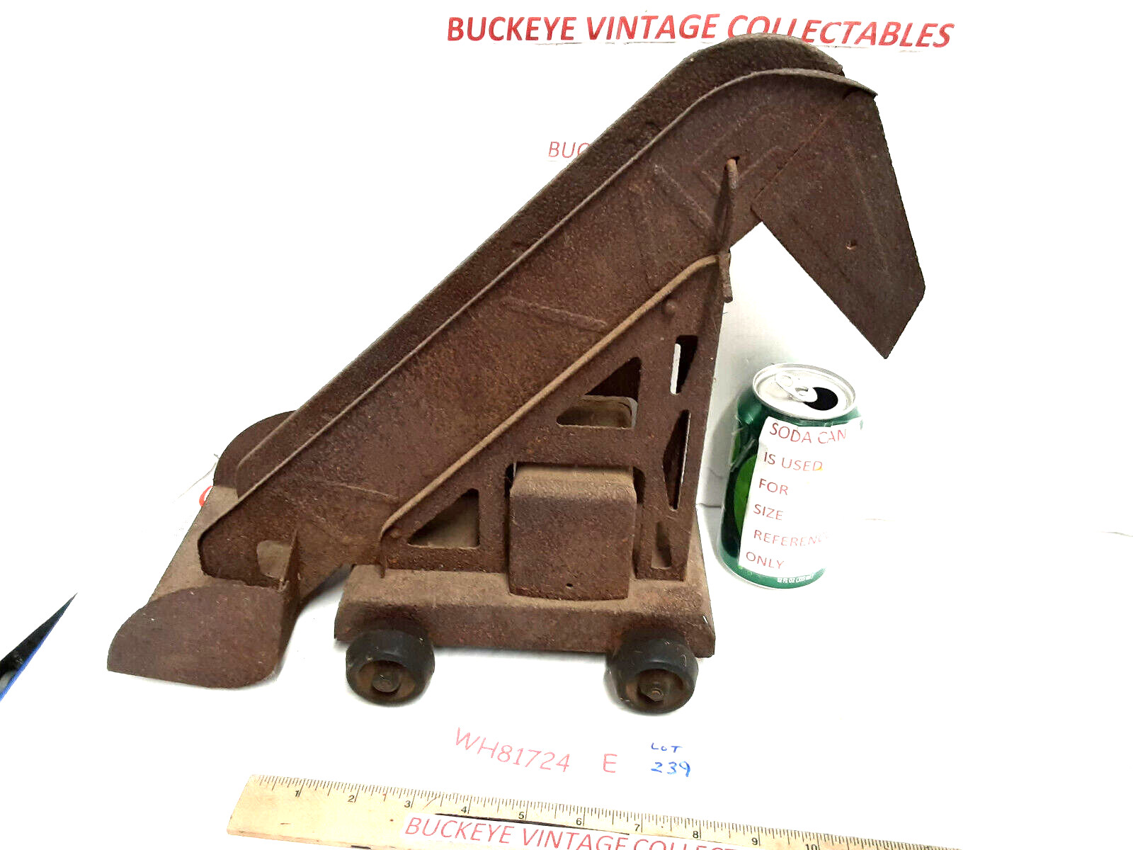 Vintage Marx Lumar Pressed Tin Conveyor Loader, Parts Or Restore