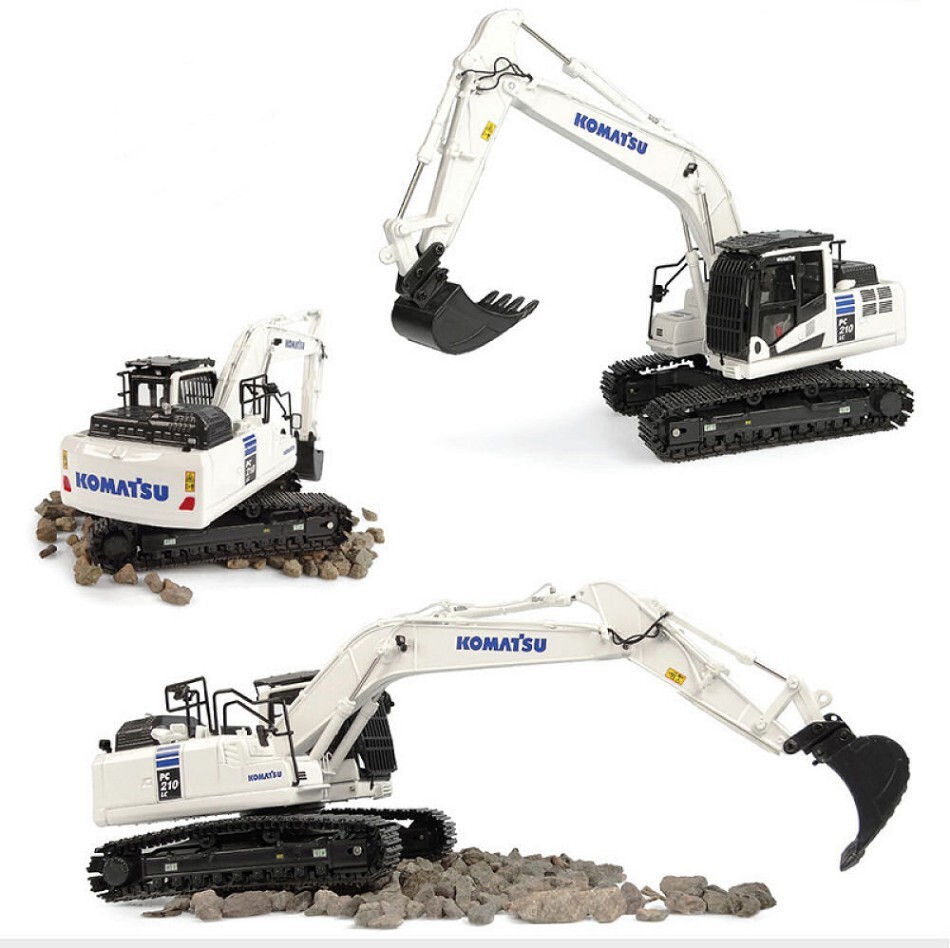 Komatsu PC210LC-11 White Excavator Edition 1:50 Model 8158