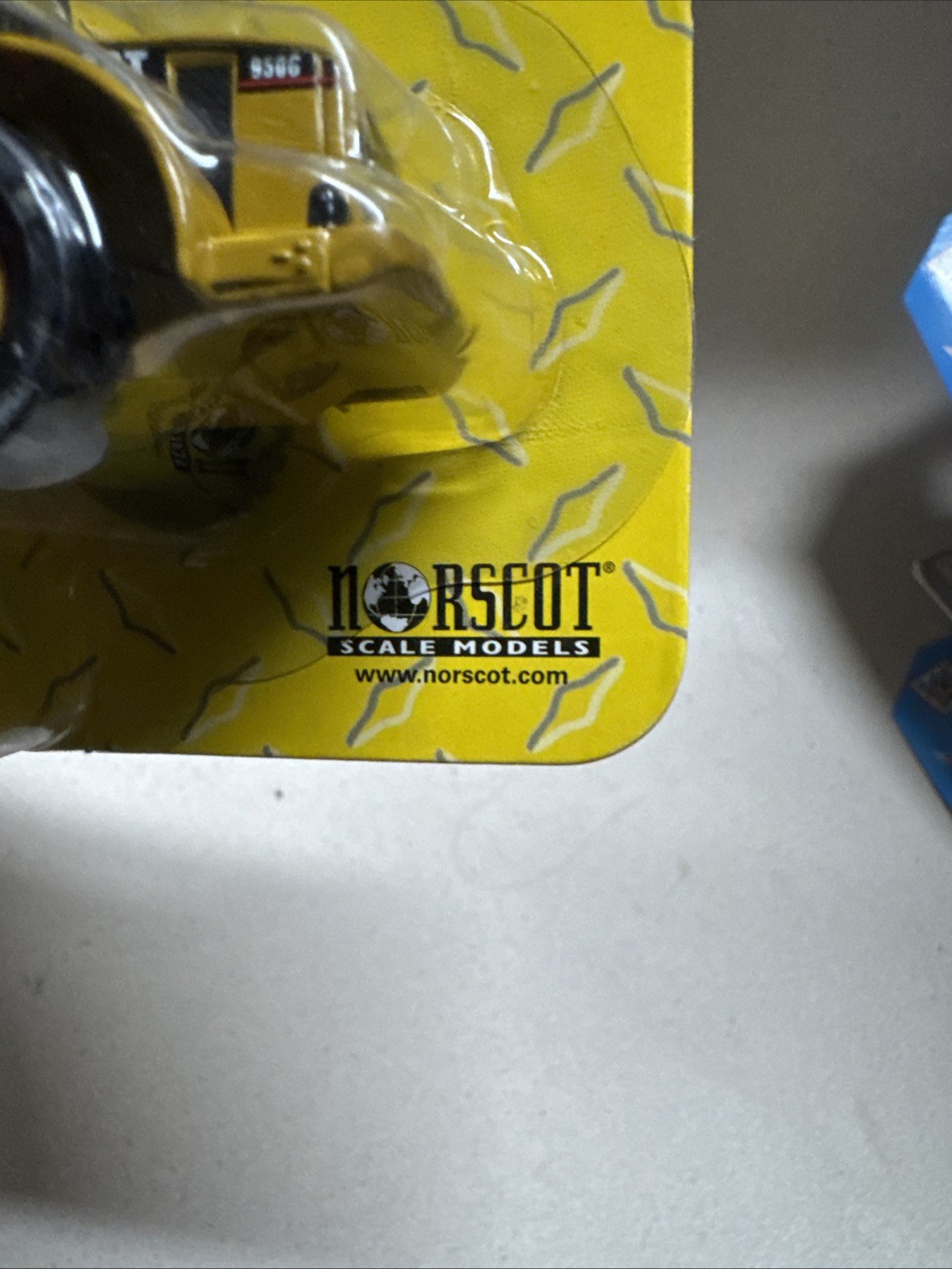 NORSCOT Caterpillar CAT 950G Series II Wheel Loader 55402 Scale 1:87 NIB