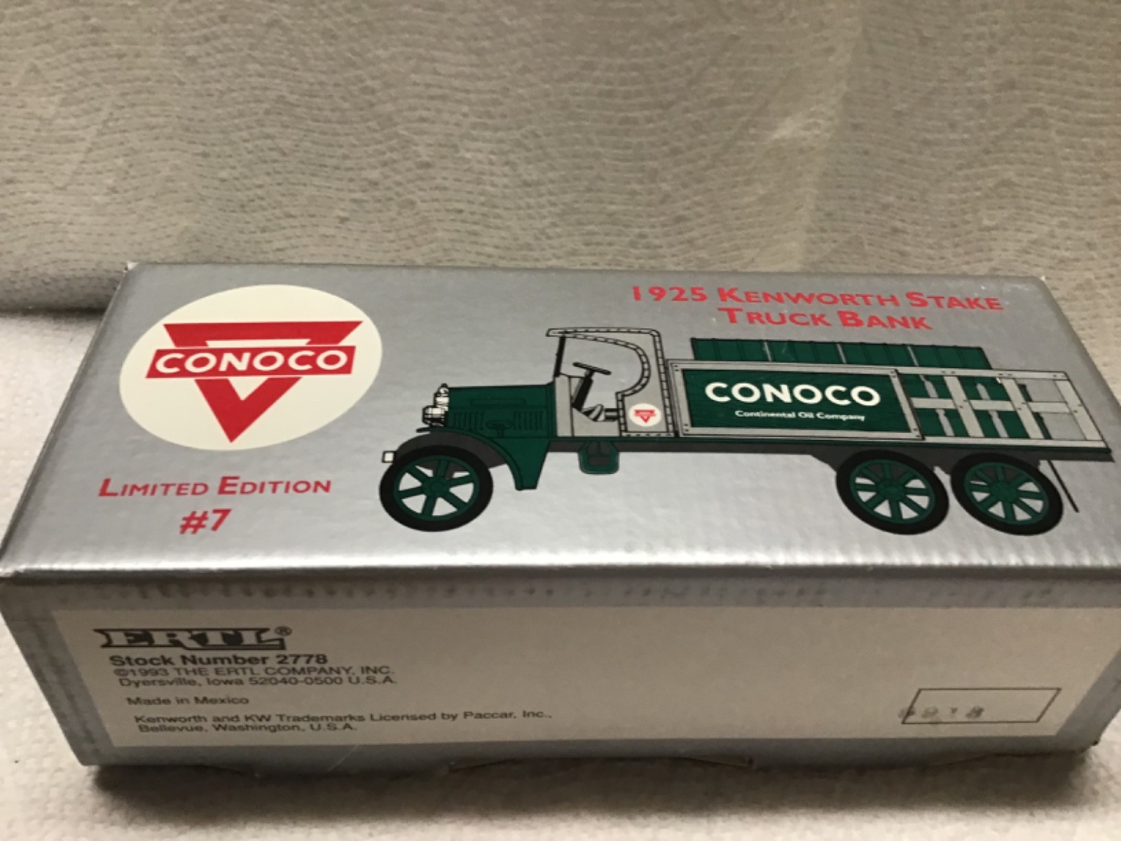 Ertl Diecast Toy Tanker Trucks