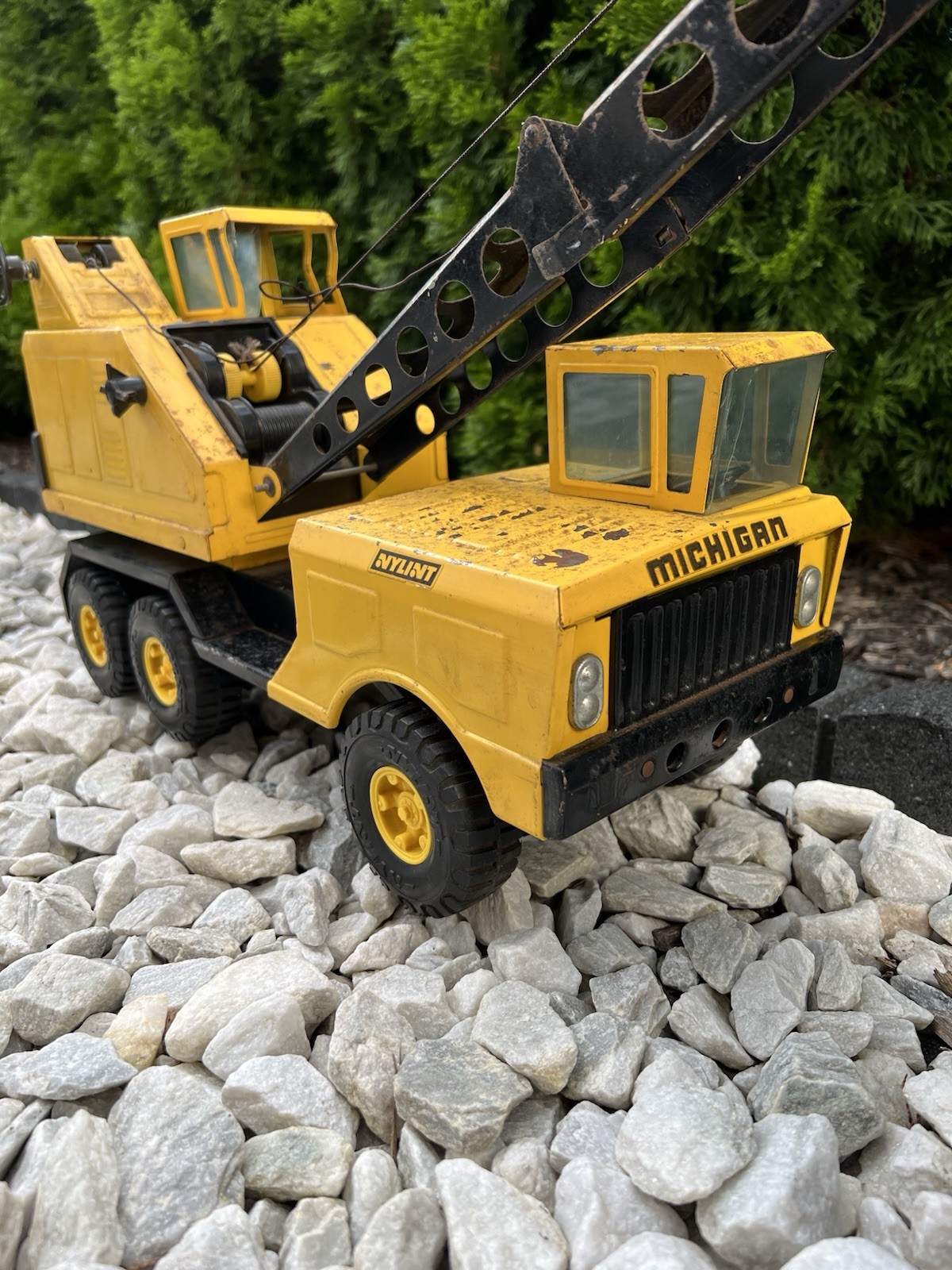 Vintage 70s Nylint Jumbo Michigan Pressed Steel Crane