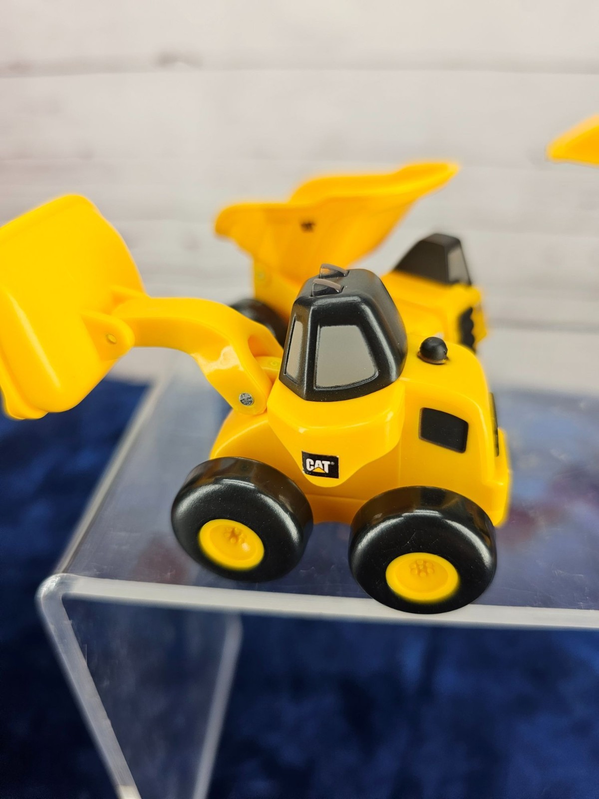4x Caterpillar CAT Mini Machine Construction Truck 2” Yellow Black Toy Car Set
