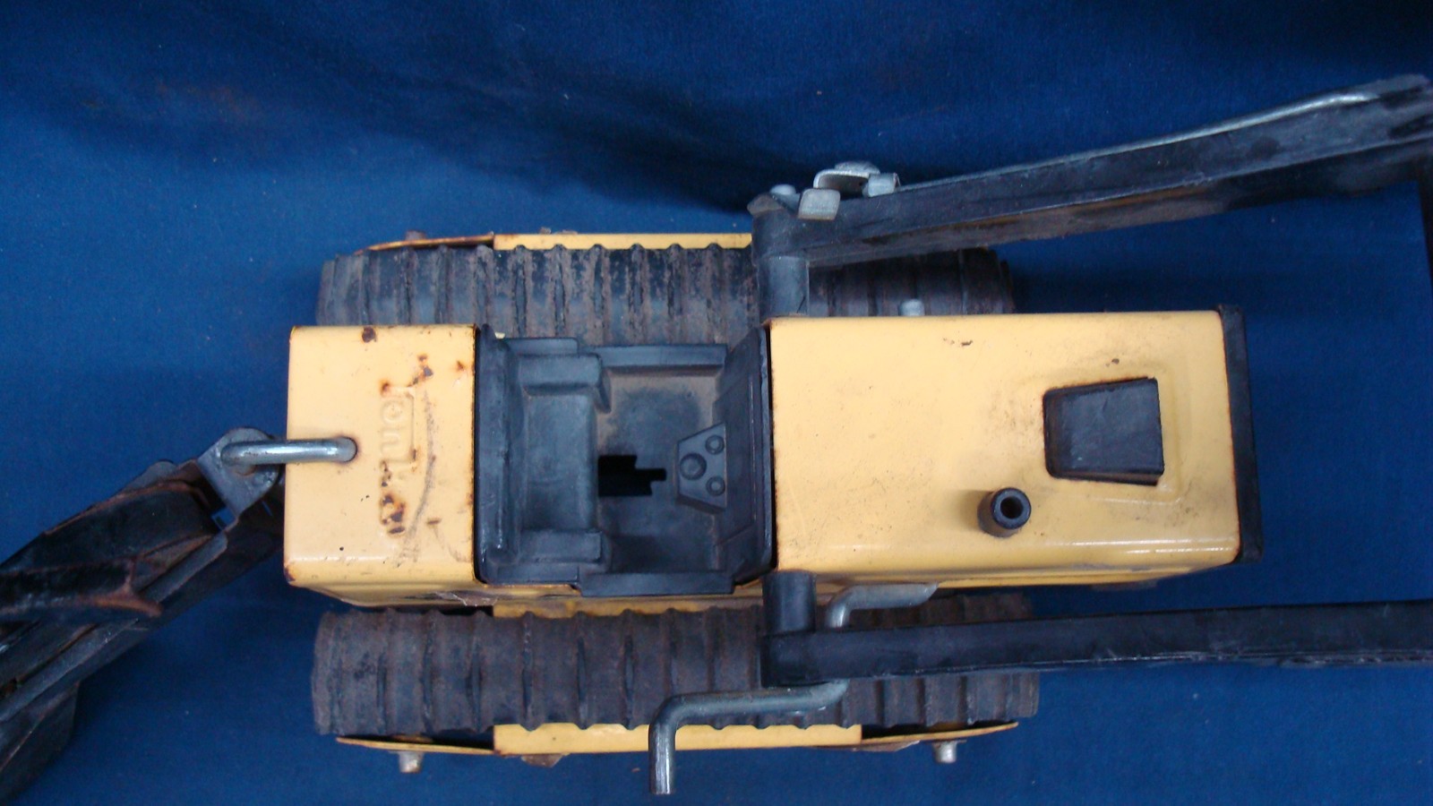 Vtg. TONKA Metal Tin Yellow Front End Loader Backhoe Excavator Toy Pressed Steel