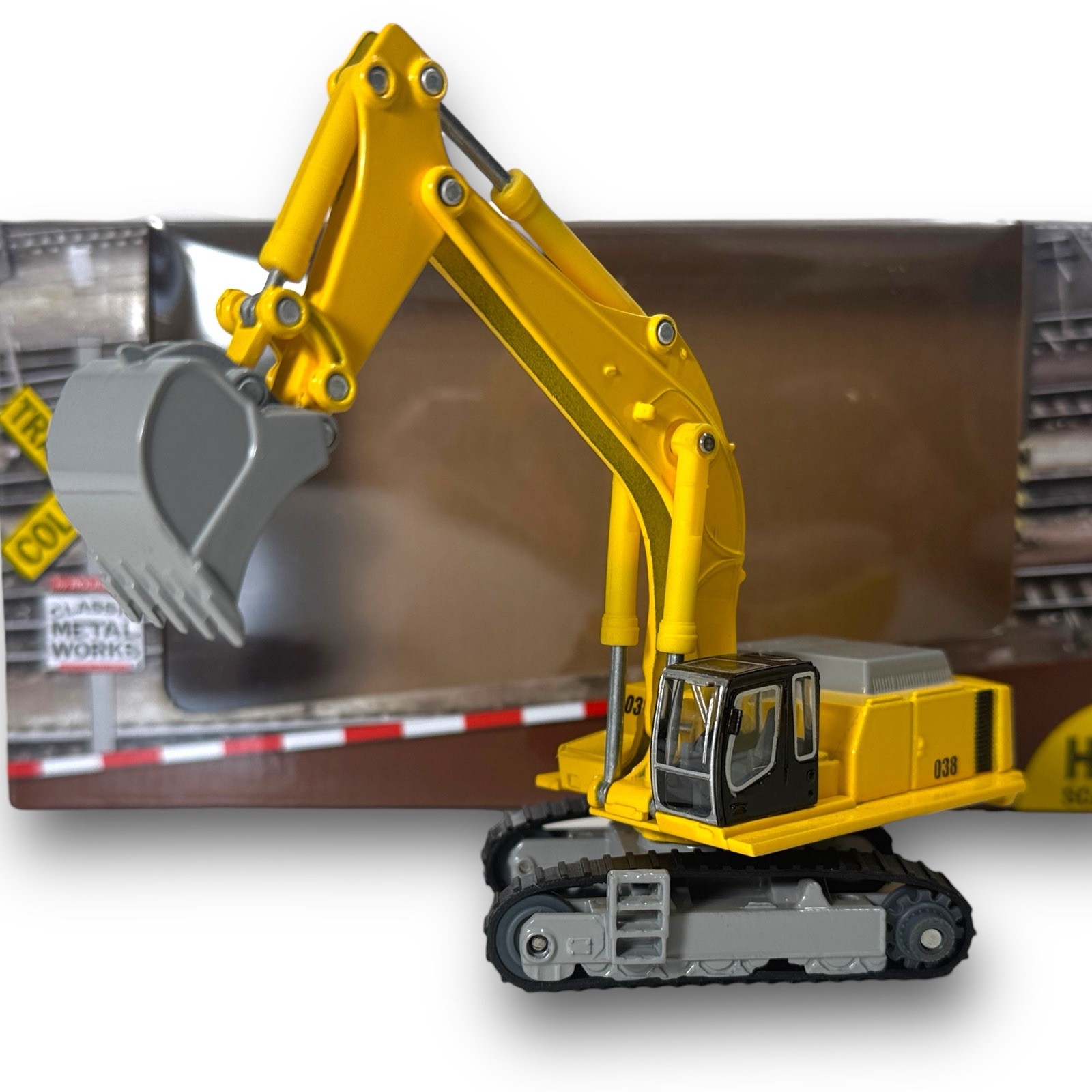 Classic Metal Works HO Hydraulic Excavator TC100 Traxside Collection Die-Cast
