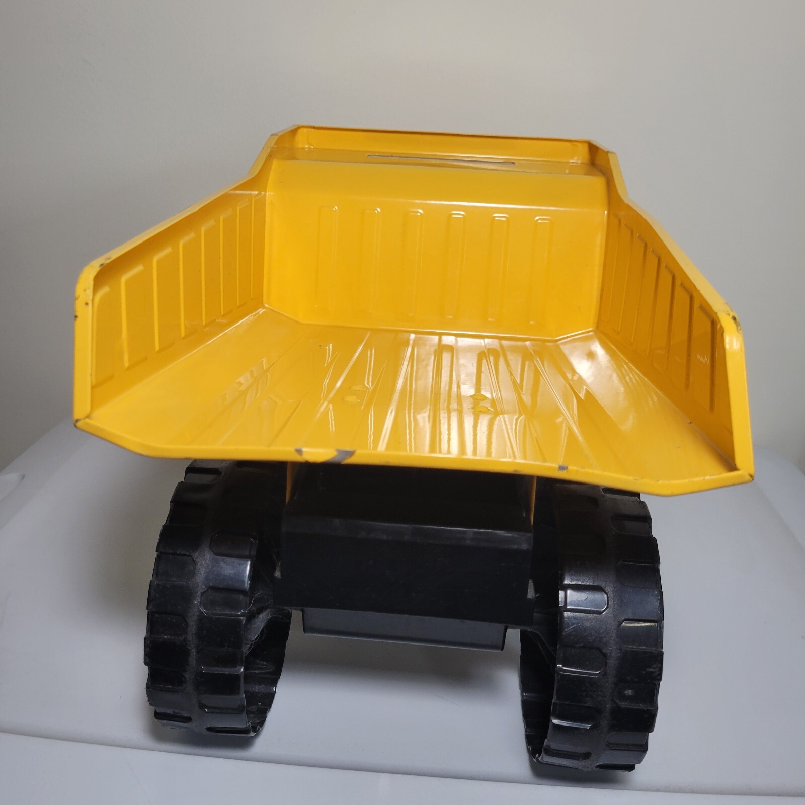 Mighty Wheels Dump Truck by SOMA 15 Inch Long Metal/plastic