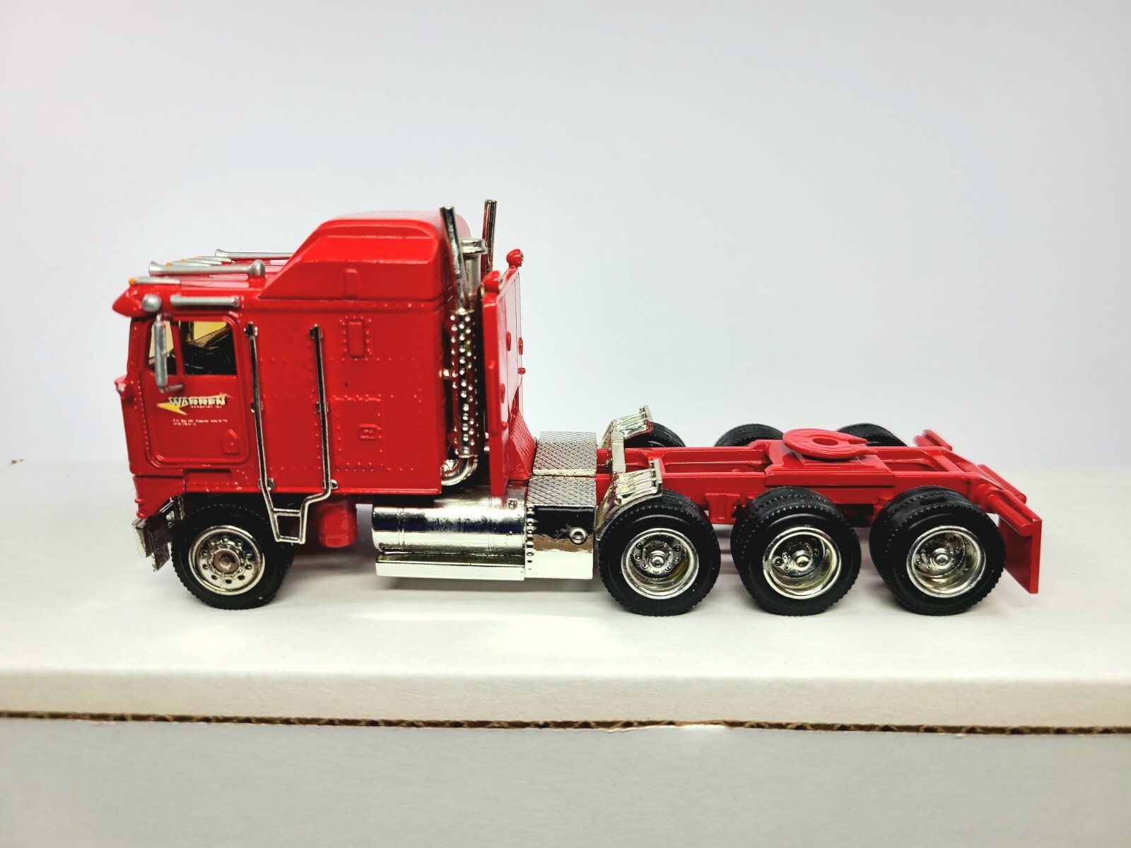 Kenworth K100 8×6 Truck Sleeper Cab – Red – ASAM Smith 1:48 Scale Diecast Model