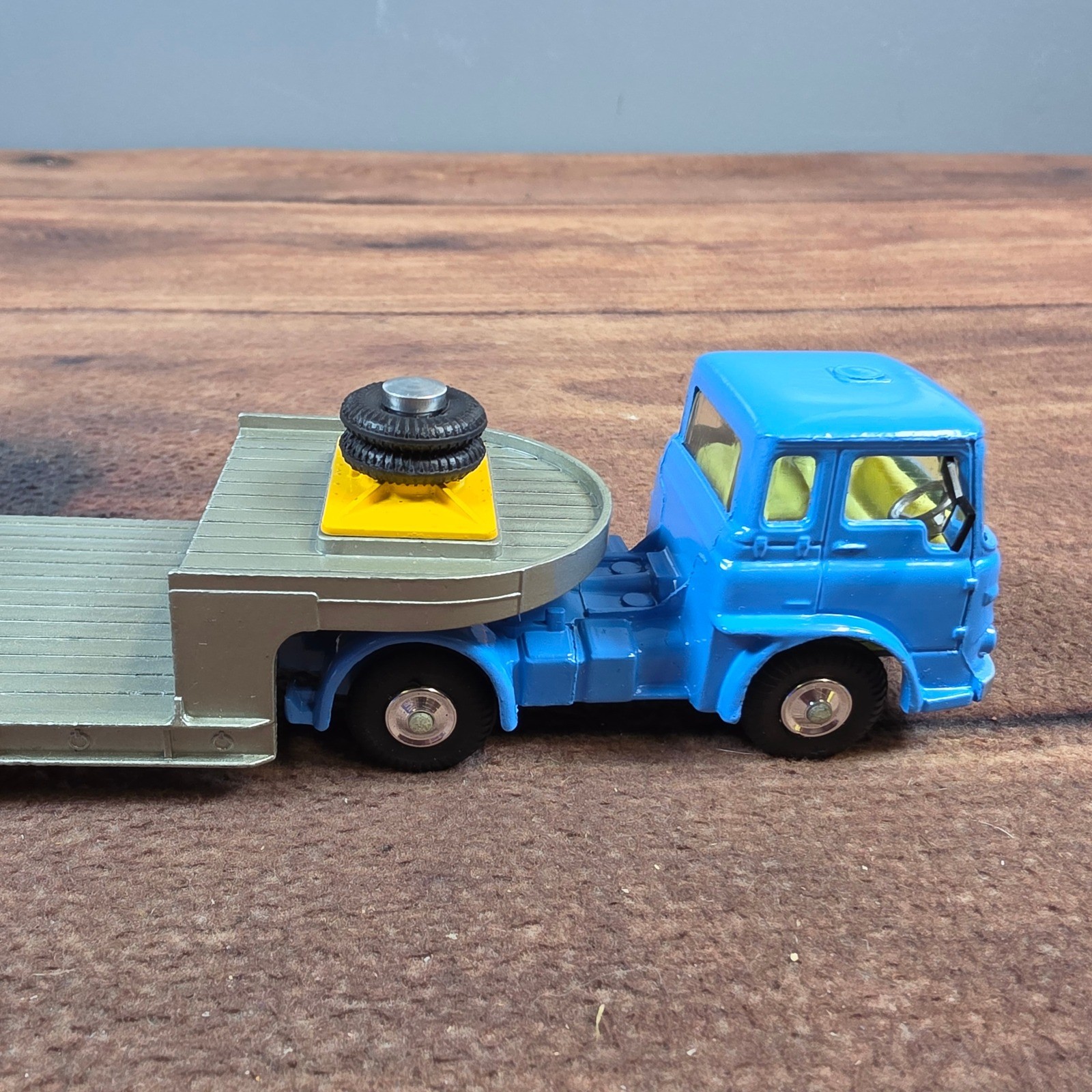 Corgi Machinery Carrier Gift Set 27 Kids Multicolor Excellent Bedford Priestman