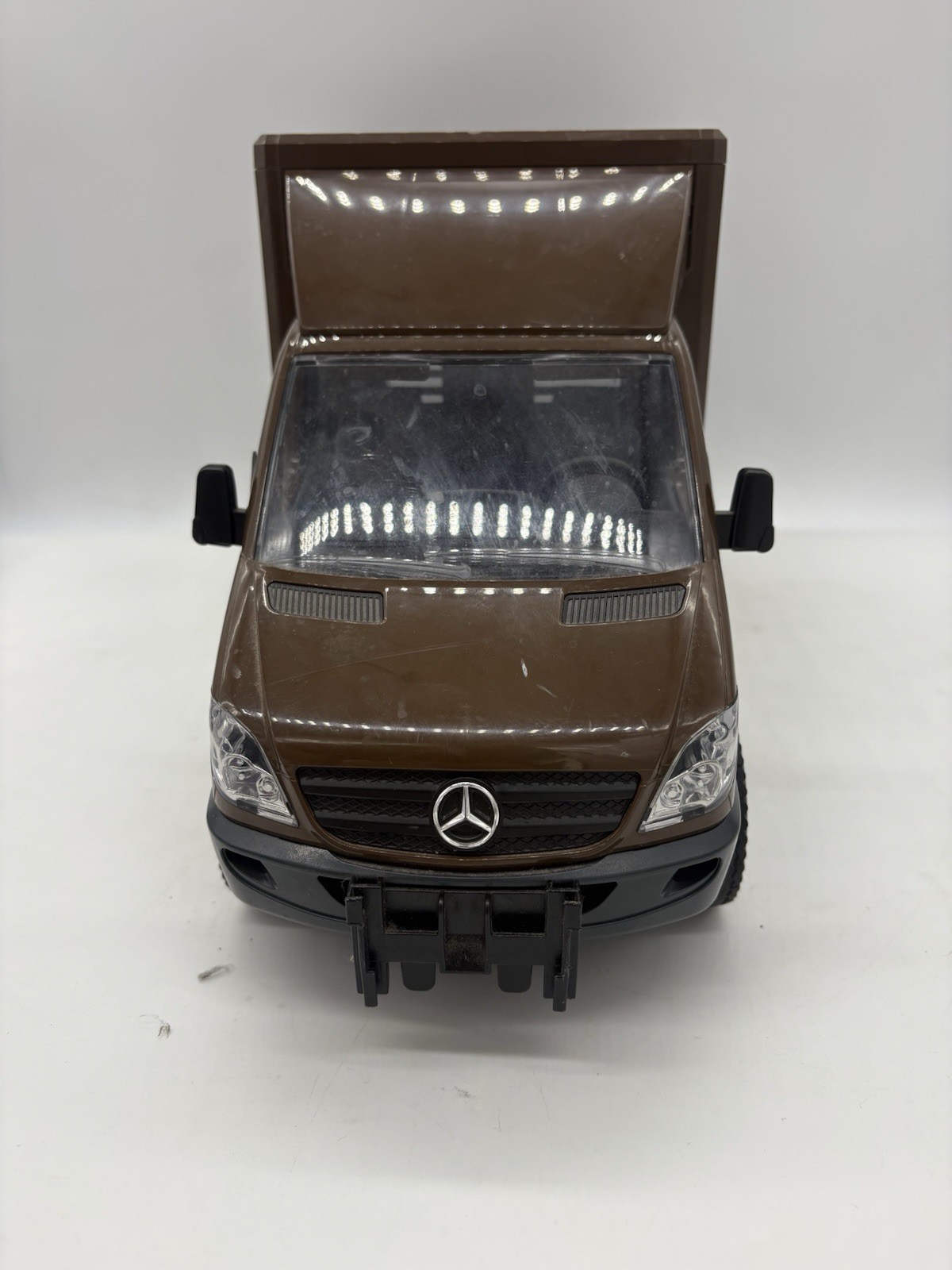 1/16 Mercedes-Benz Sprinter UPS Truck by Bruder 02678 W Figure And Pallet