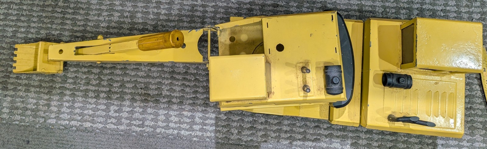 1965 Tonka Metal Trencher Backhoe Loader 18″