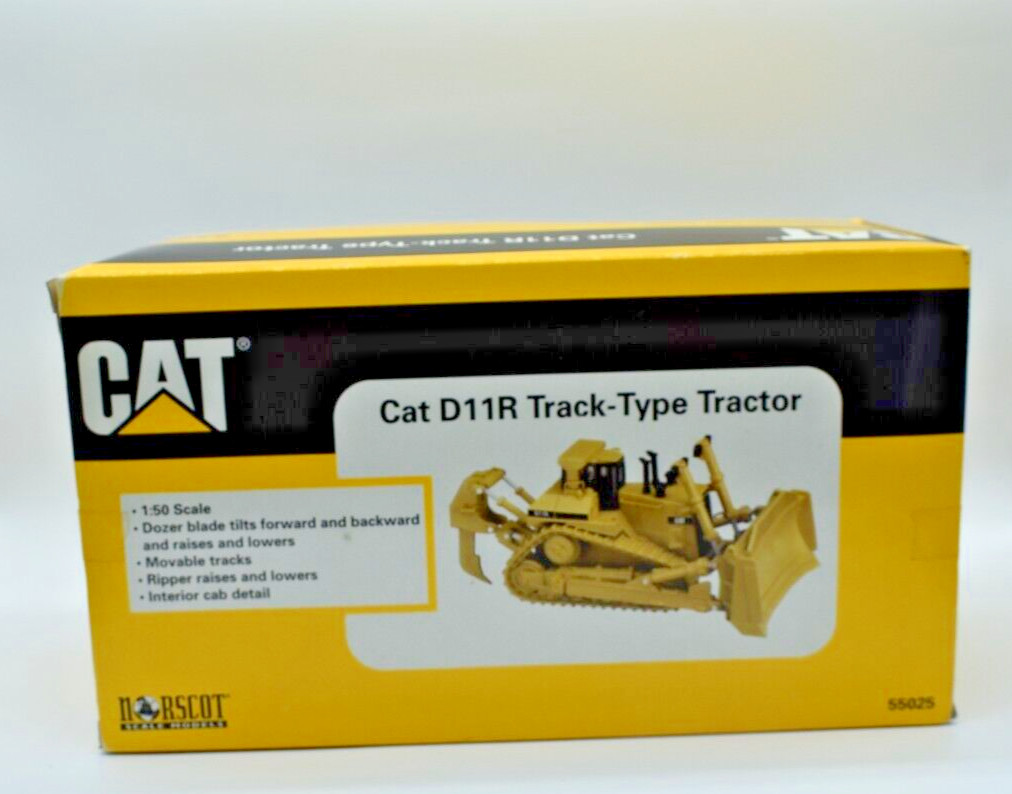 1999 Norscot Cat D11R Track Type Diecast Tractor Dozer 1/50 New