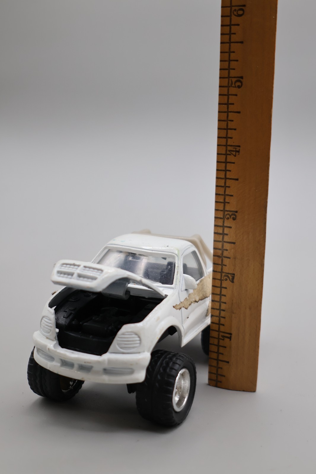 1998 SOMA MIGHTY WHEELS DIECAST METAL TRUCK & CAR