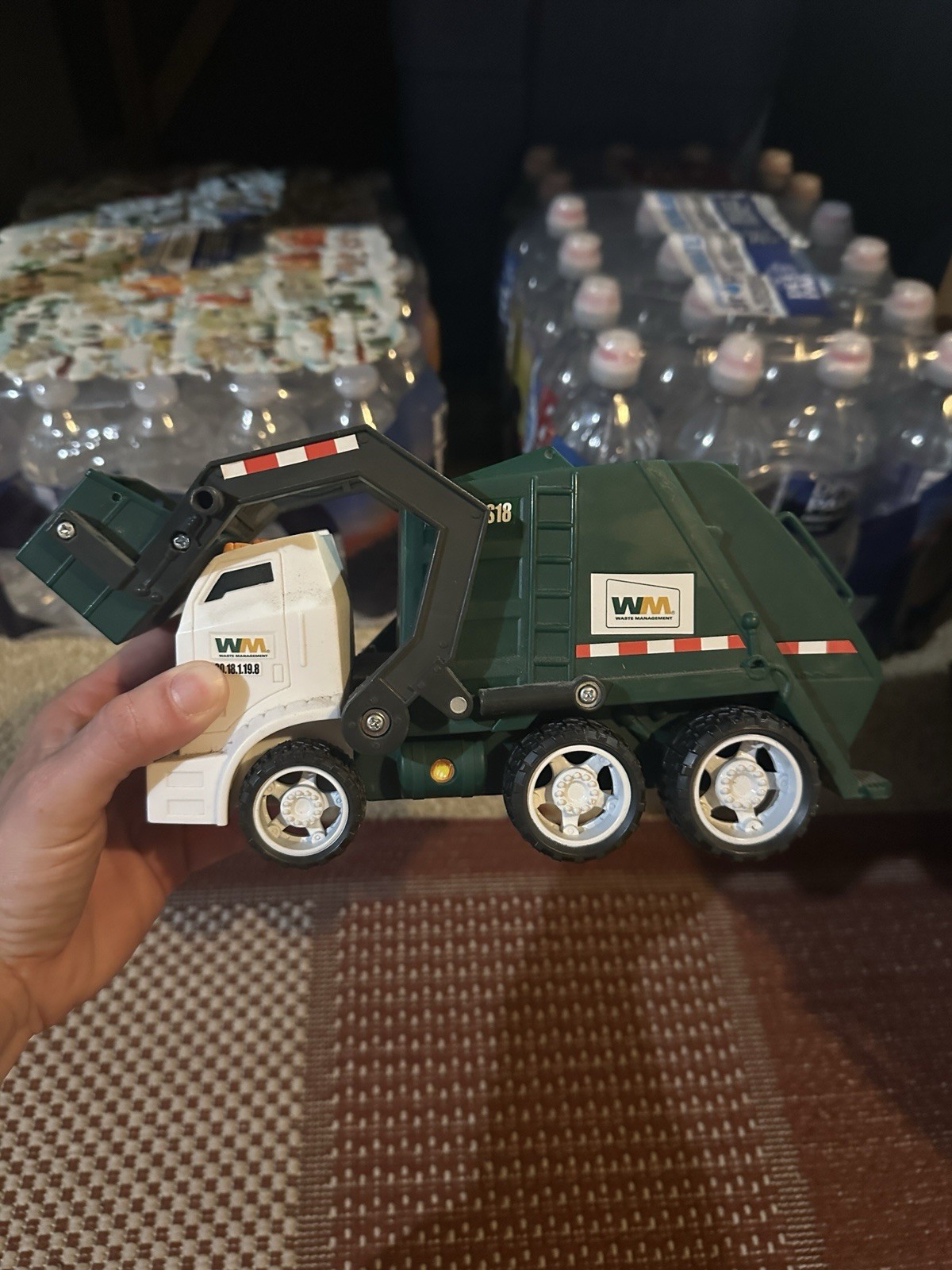 WM Plastic Garbage Truck Toy Construction Vehicle Green/White/Gray 18U2B9S18