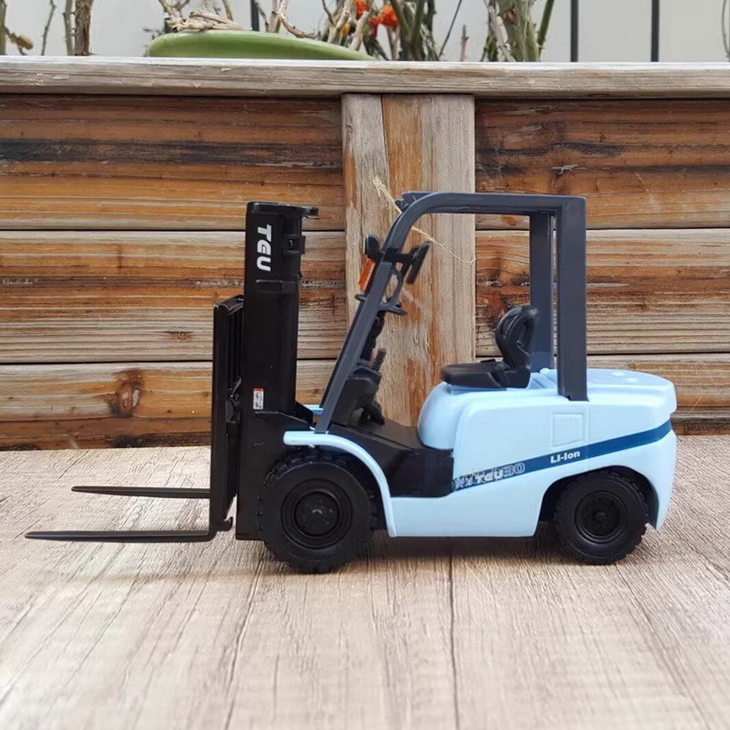 1/20 Scale TEU 30 Forklift Truck Diecast Model Toy Collection Gift NIB