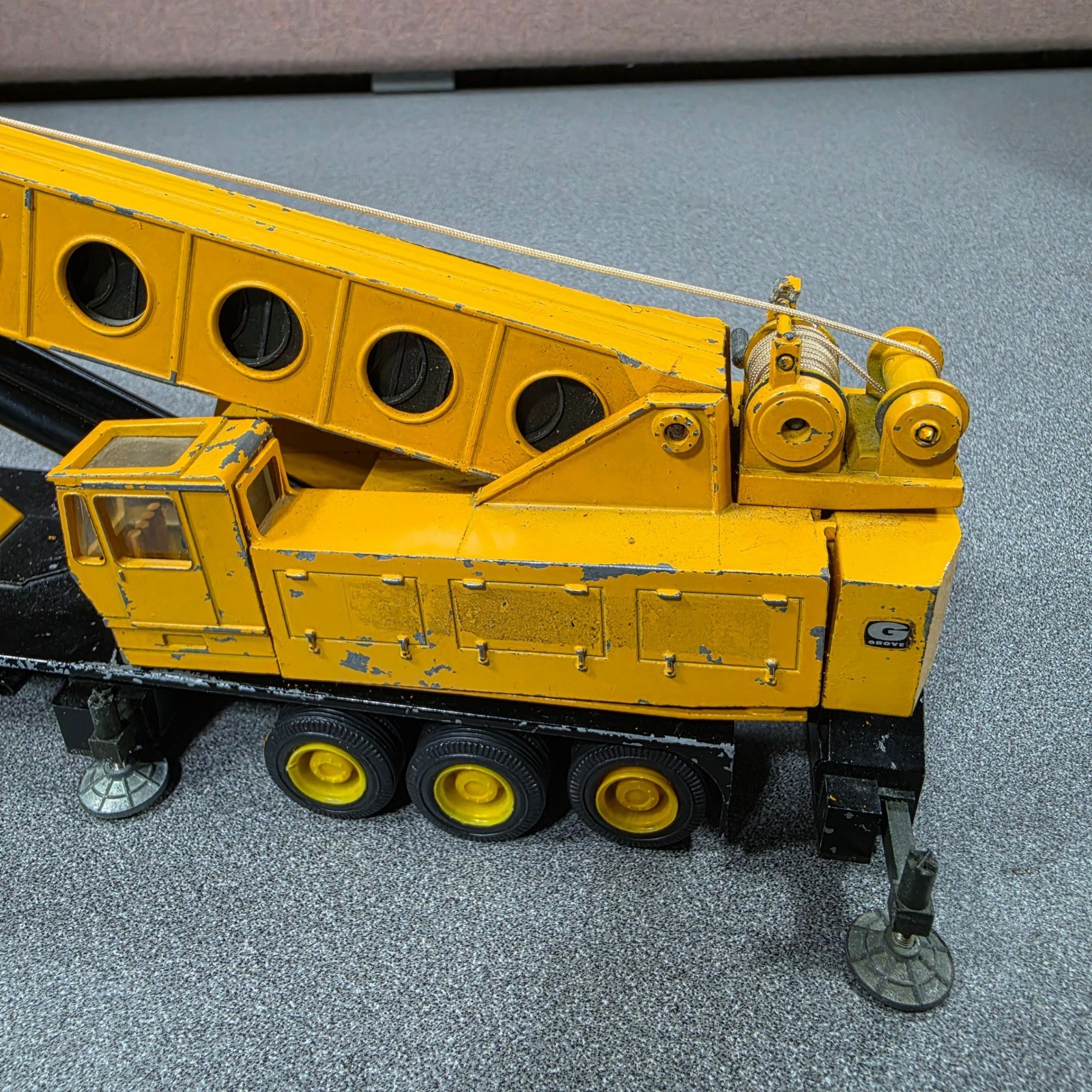 Grove TM800 Hydraulic Truck Crane Good Diecast Model RARE Read Description