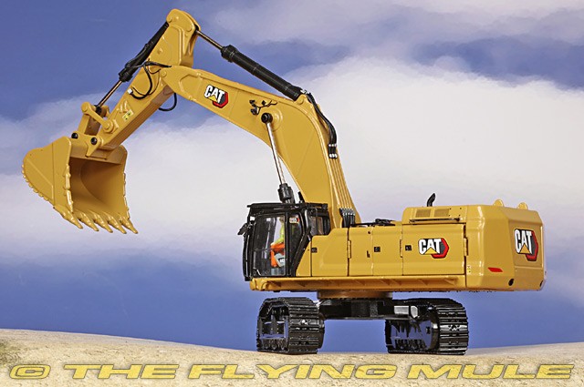 Diecast Masters 1:50 395 Excavator Cat 395 Large Hydraulic Excavator