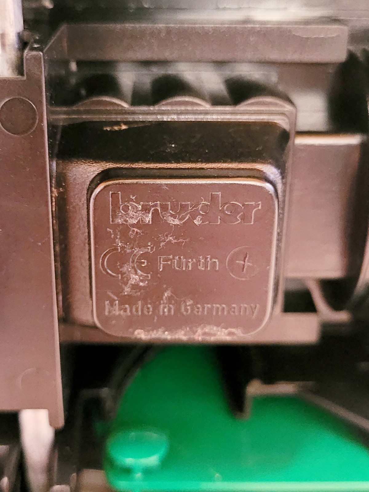 BRUDER 4143 LOGGING TRUCK ACTOS MERCEDES BENZ LOGO-MADE IN GERMANY