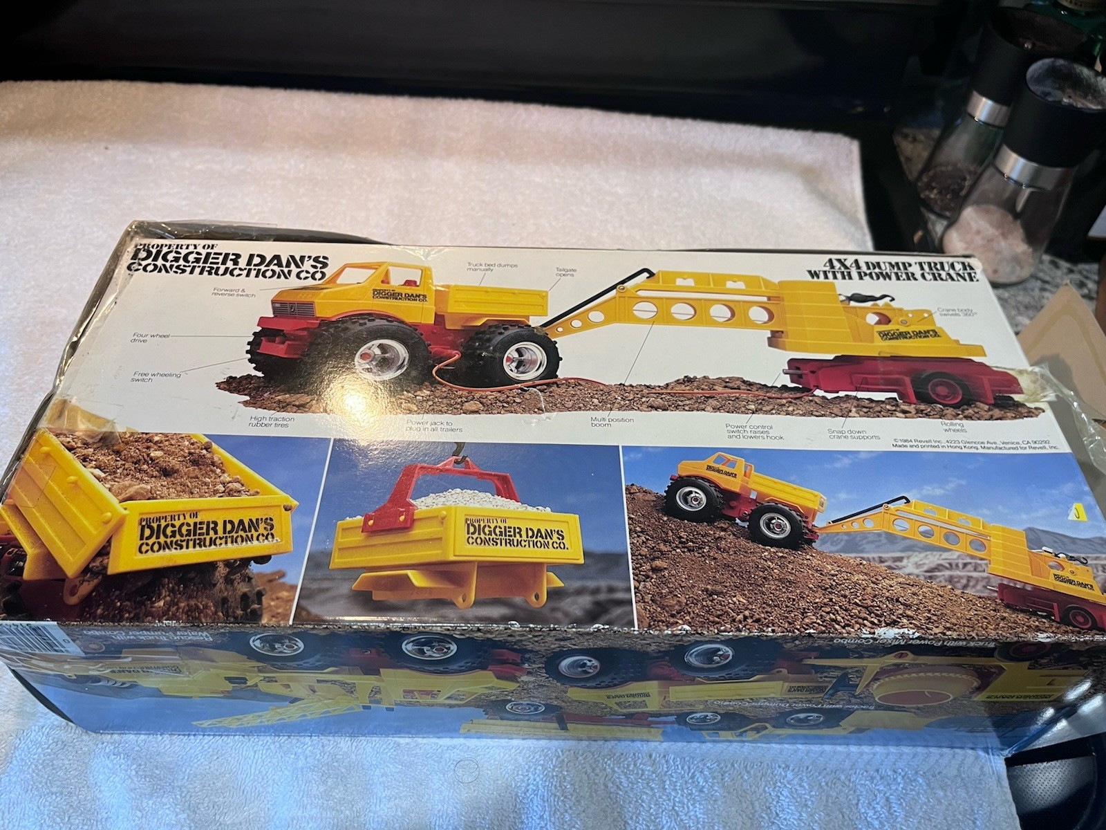 Digger Dan’s Construction 4×4 Dump truck with Power Crane Toy Joustra 1984 Vtg