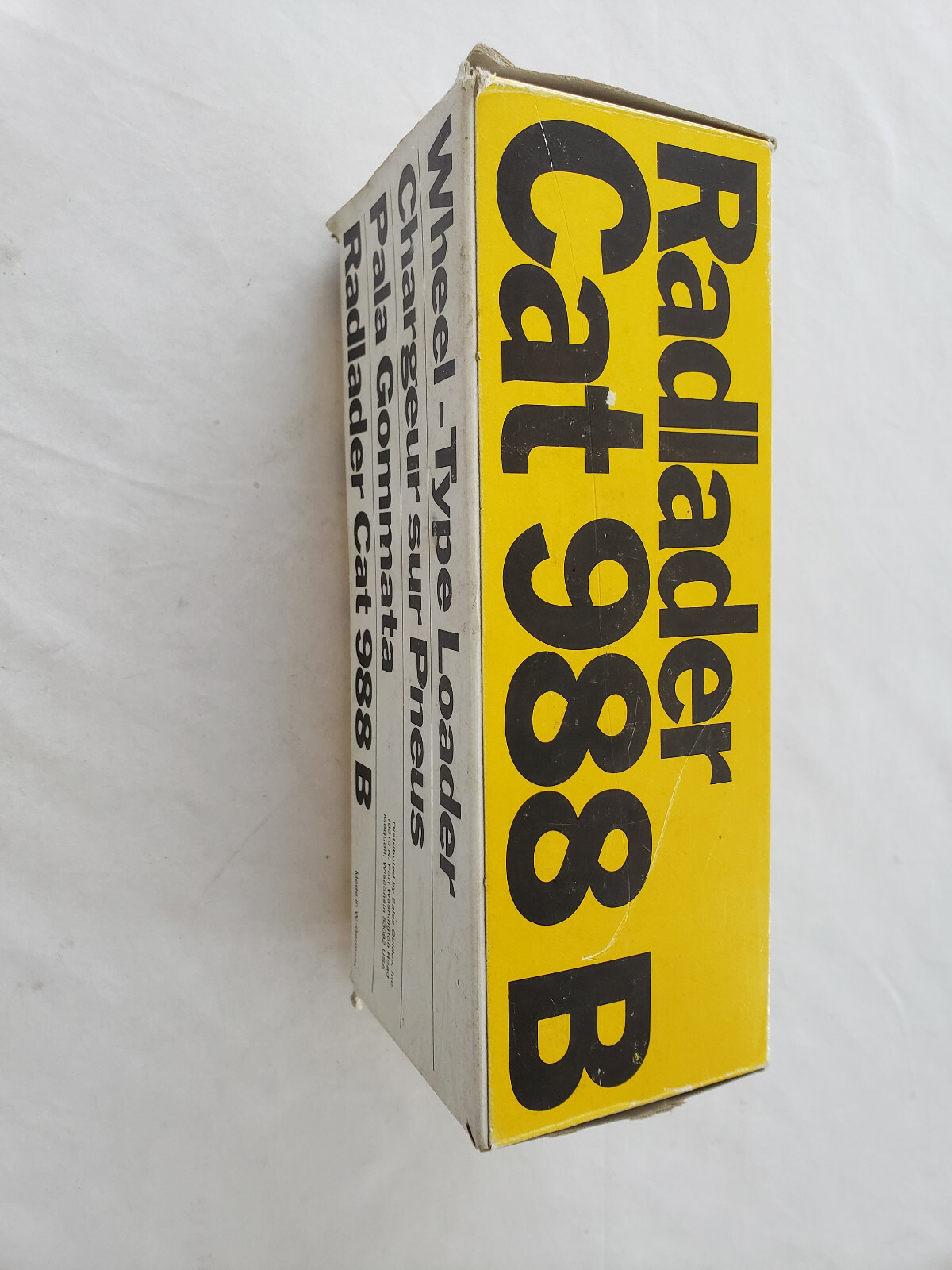 NZG No. 167 Radlader Cat 988 B Wheel Loader 1/50 Scale Die Cast Model NIB