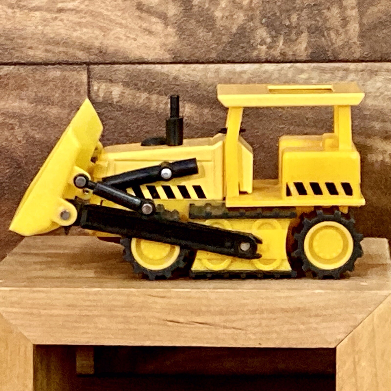 Diecast Construction Vehicle Lot Front Loader, Steam Roller, Dump Truck + 1/64
