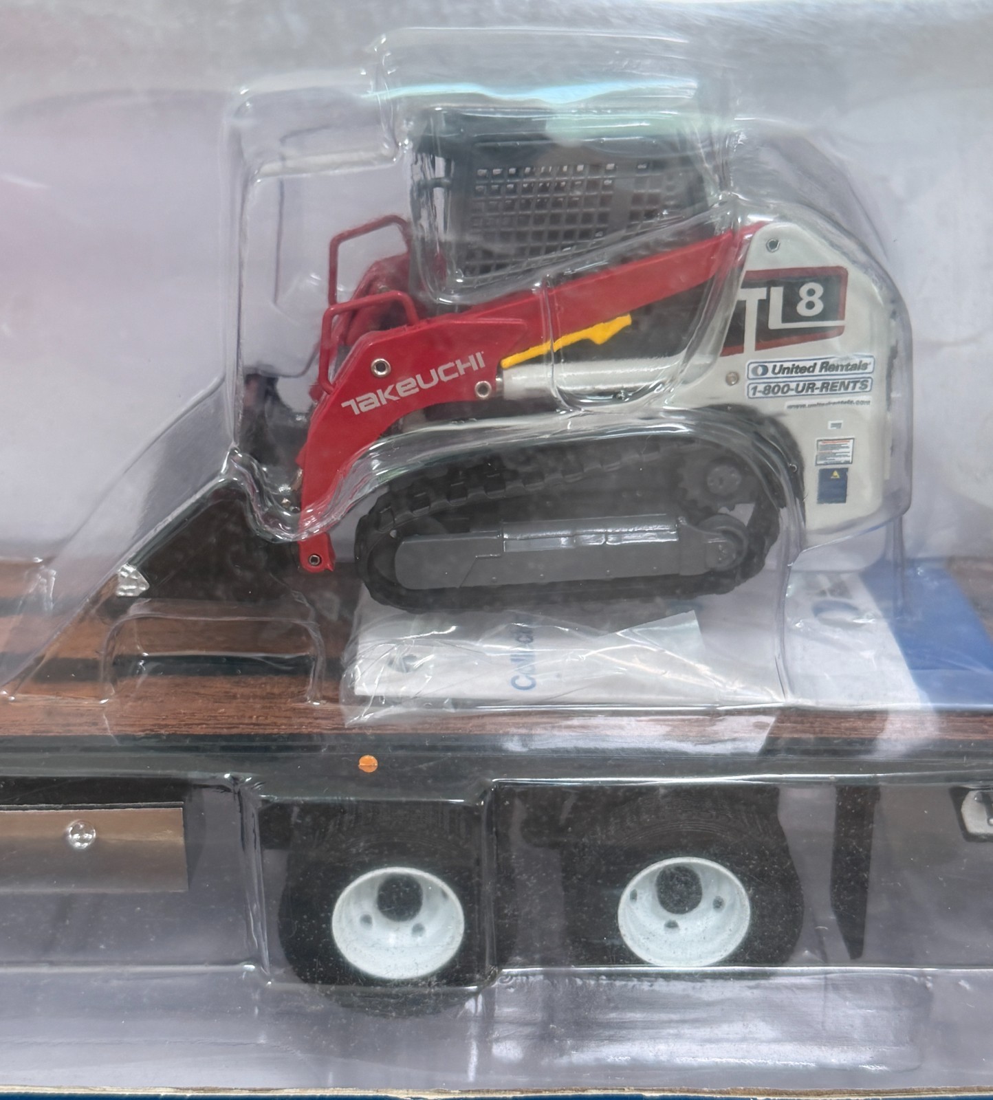 Freightliner M2 Rollback Tow Truck United Rentals TL8 Loader Diecast NIB