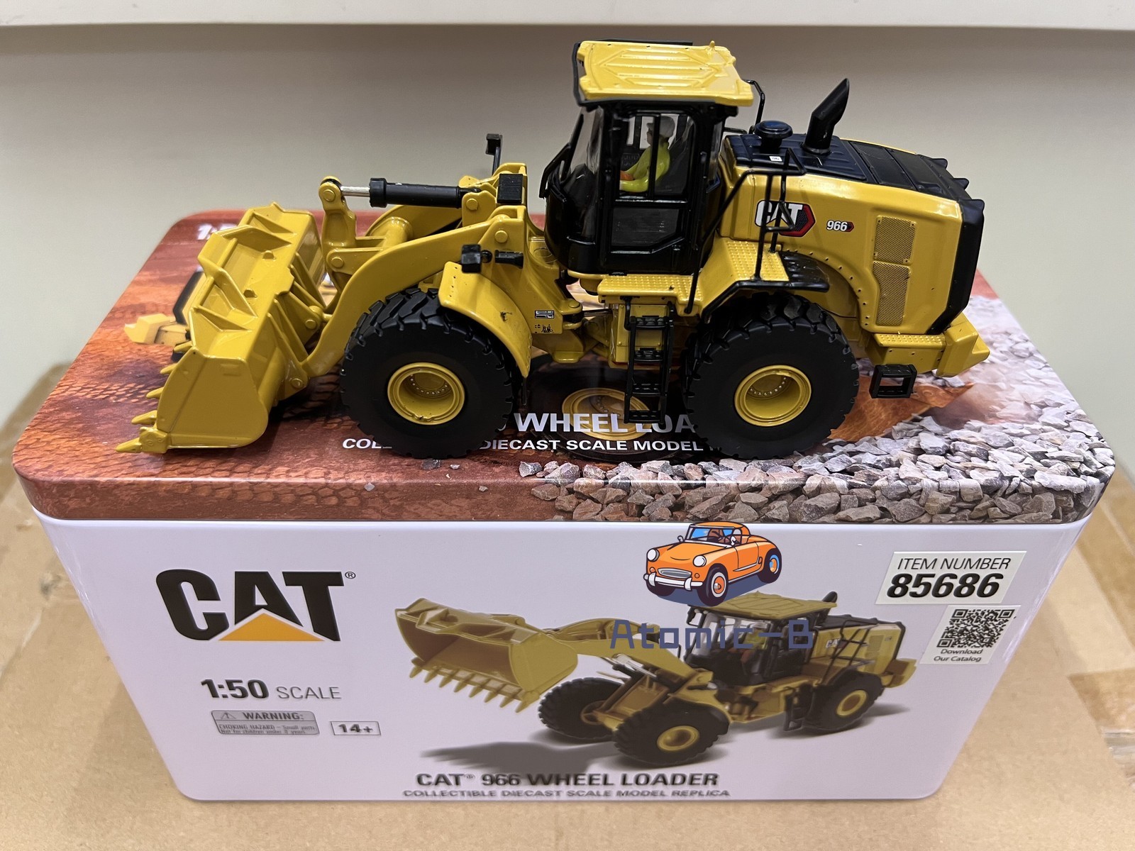 DM1:50 CAT 966 Wheel Loader Alloy Engineering Vehicle Model 85686