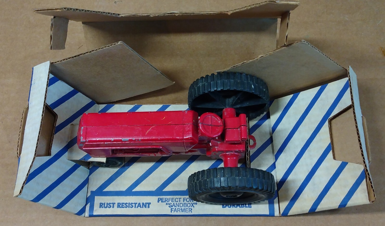 7″ Diecast Aluminum Red Tractor No. A9897 SLIK TOY by Armor Industries