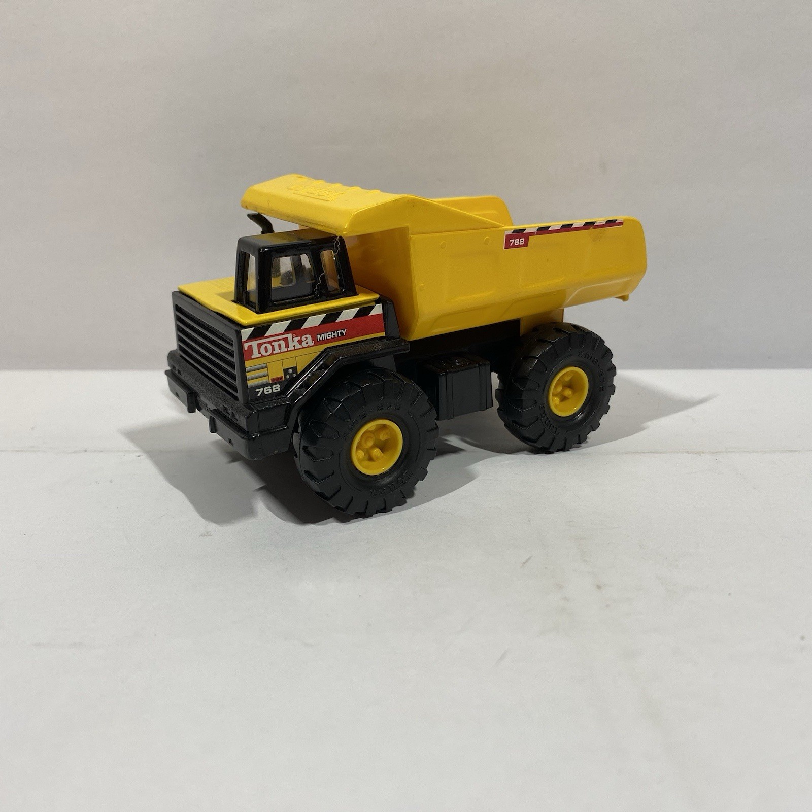Vintage 1998 Hasbro Maisto Tonka Mini Mighty Dump Truck 768 As Is