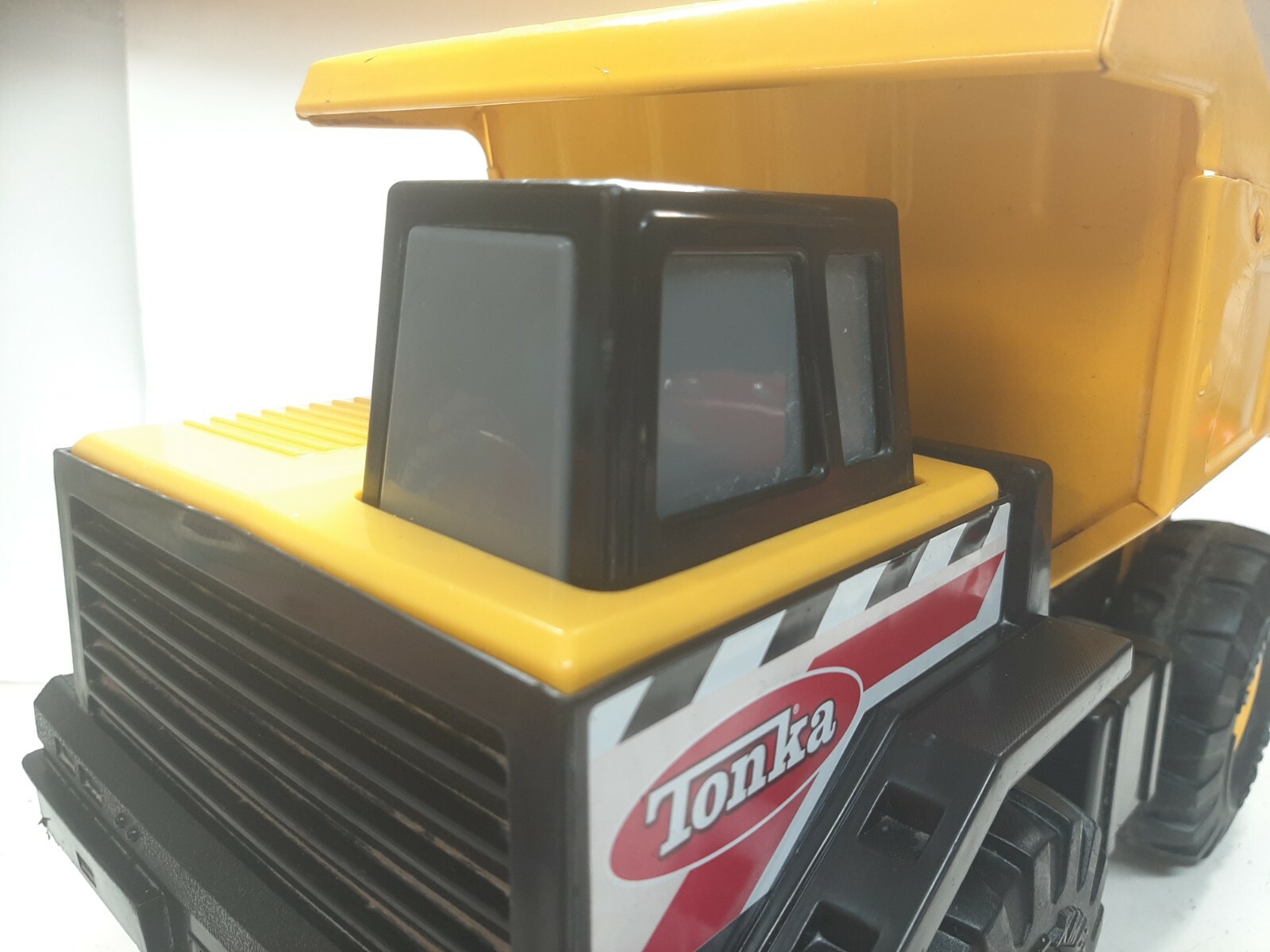 Tonka Truck 354 Dump Truck Steel Dumper Tonka