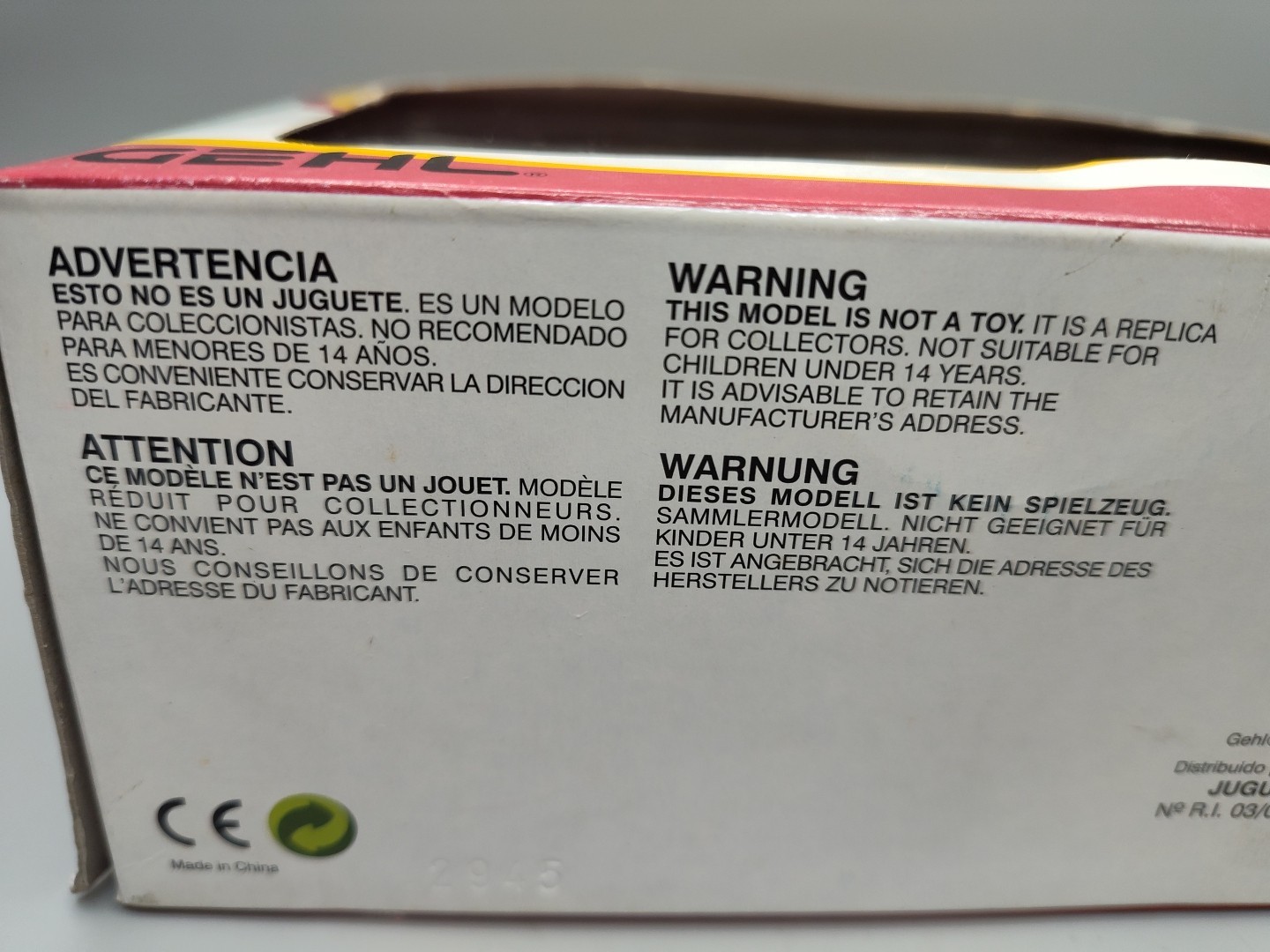 JOAL Gehl 5635 Skid Loader 1/25 Diecast Model NIB
