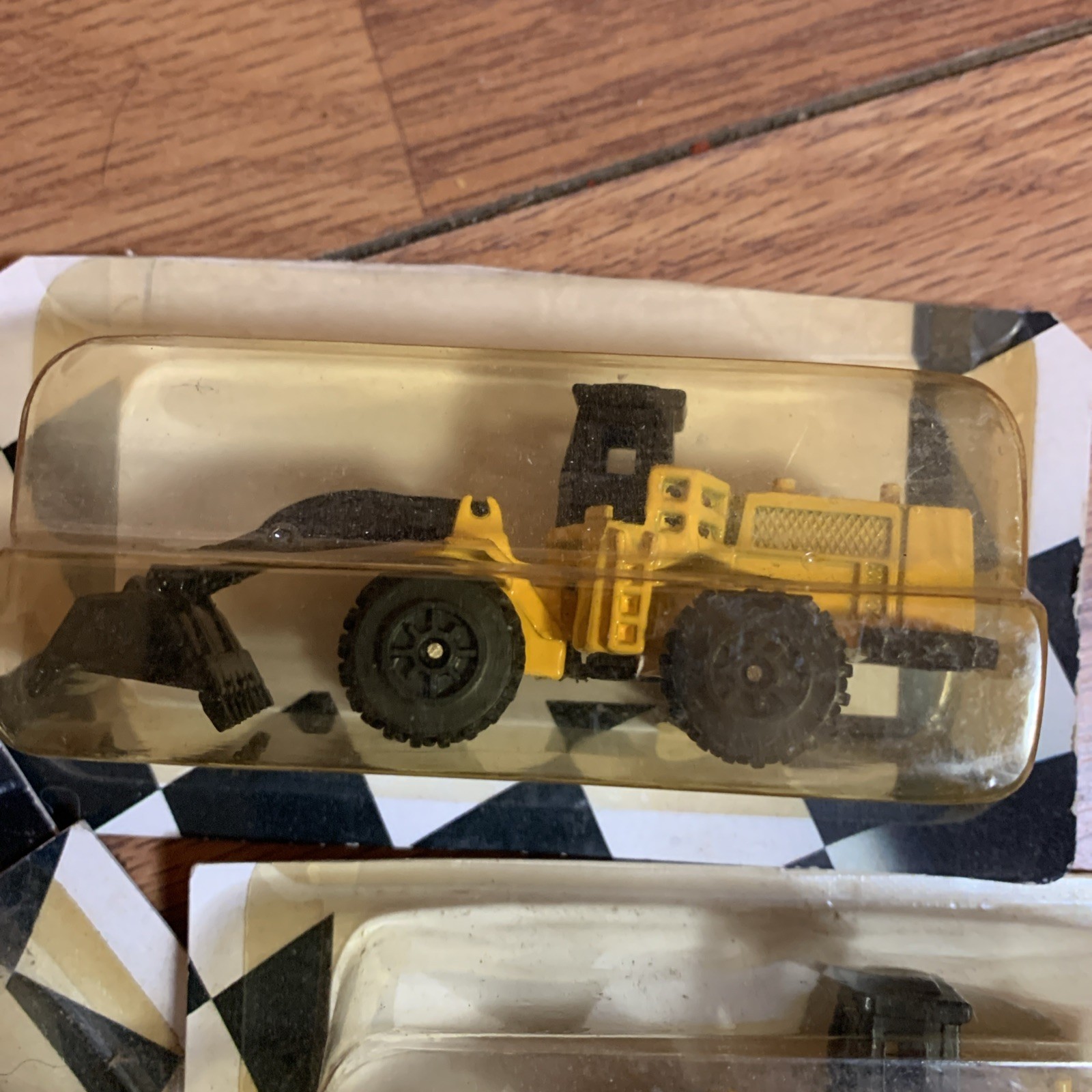 Lot Of 4 Diecast Heavy Equipment Cut Card 1991 Toy