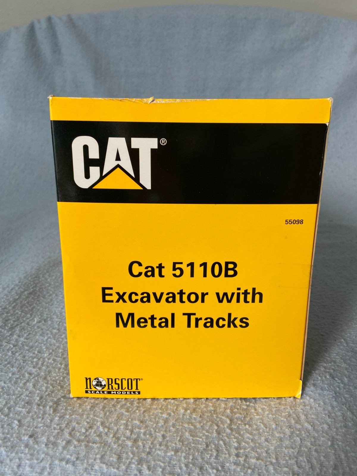 CAT 5110B Excavator 1:50 Diecast Norscot #55098 Metal Tracks NIB Sealed
