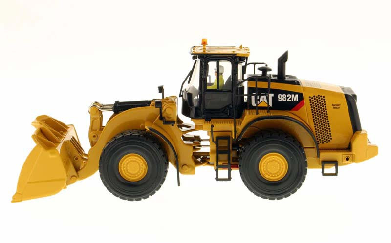 Diecast Masters 85292C Cat 982M Wheel Loader 1/50 Scale Model